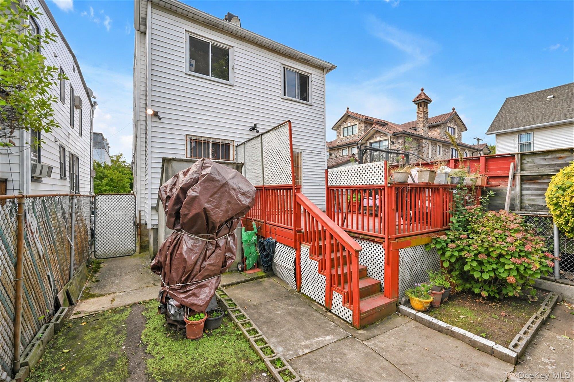 Single Family 16th Road  Queens, NY 11357, MLS-1051583-19