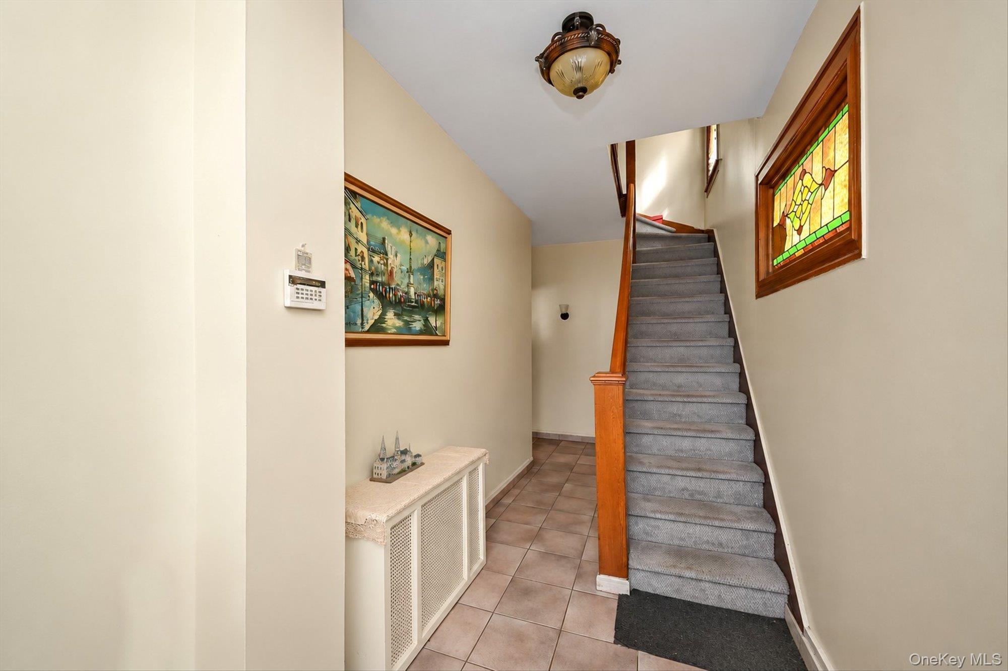 Single Family 16th Road  Queens, NY 11357, MLS-1051583-2