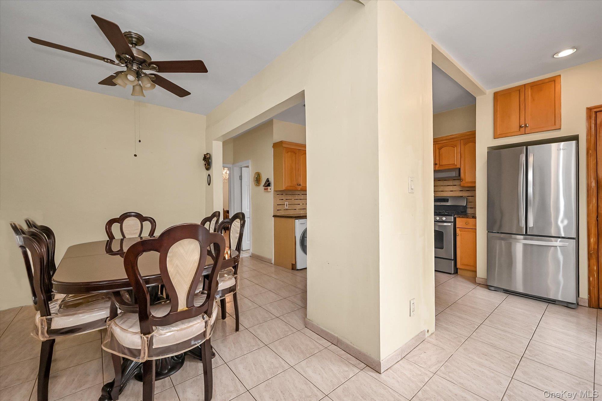 Single Family 16th Road  Queens, NY 11357, MLS-1051583-8