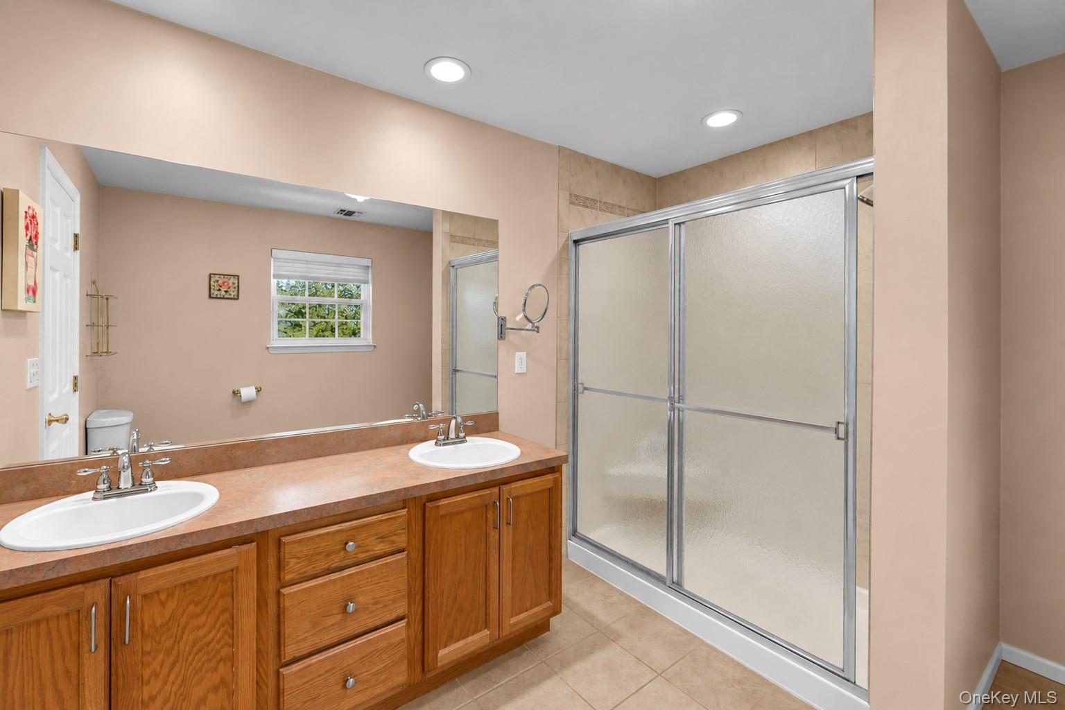 Single Family Scranton Avenue  Suffolk County, NY 11776, MLS-1051589-13