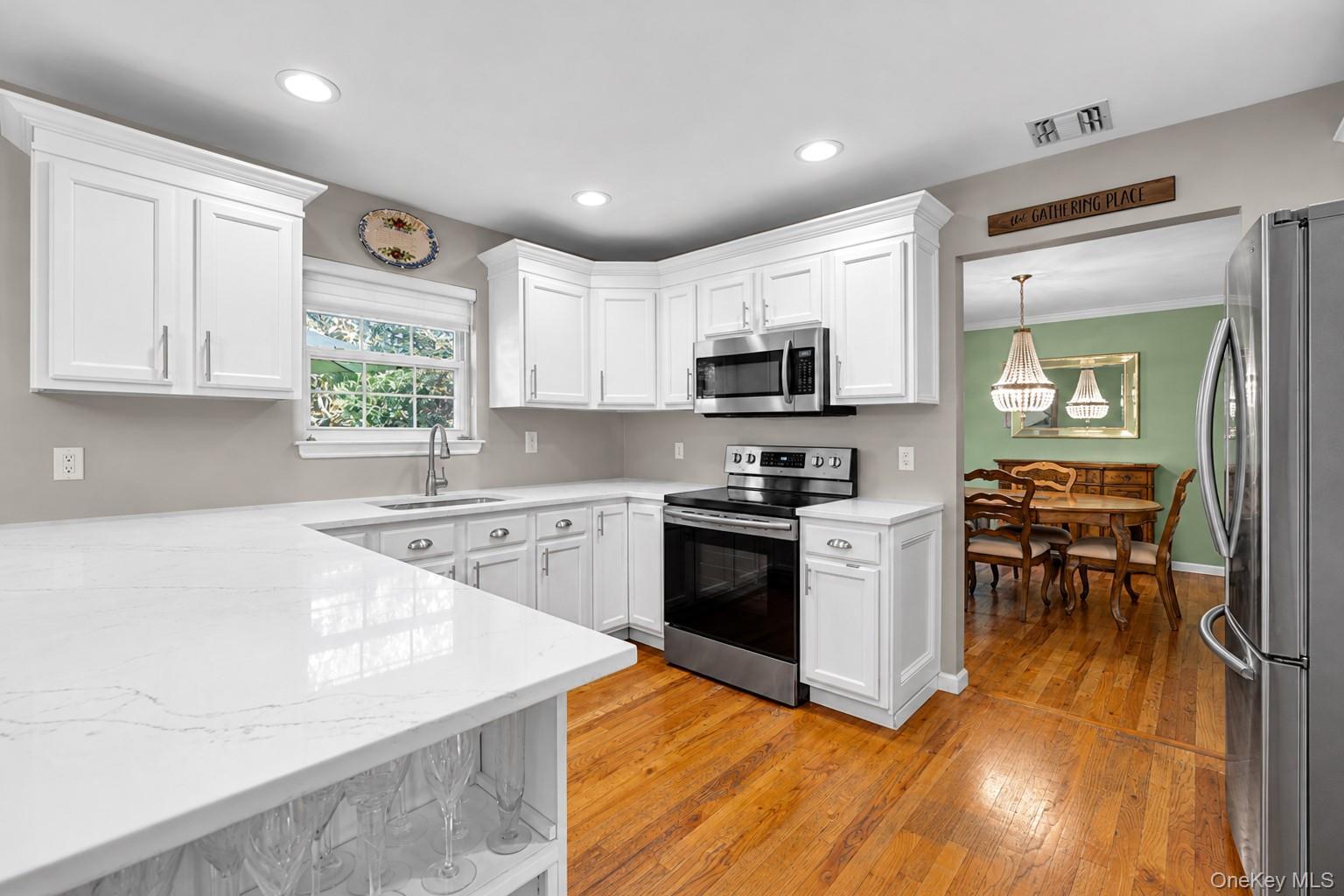 Single Family Scranton Avenue  Suffolk County, NY 11776, MLS-1051589-7
