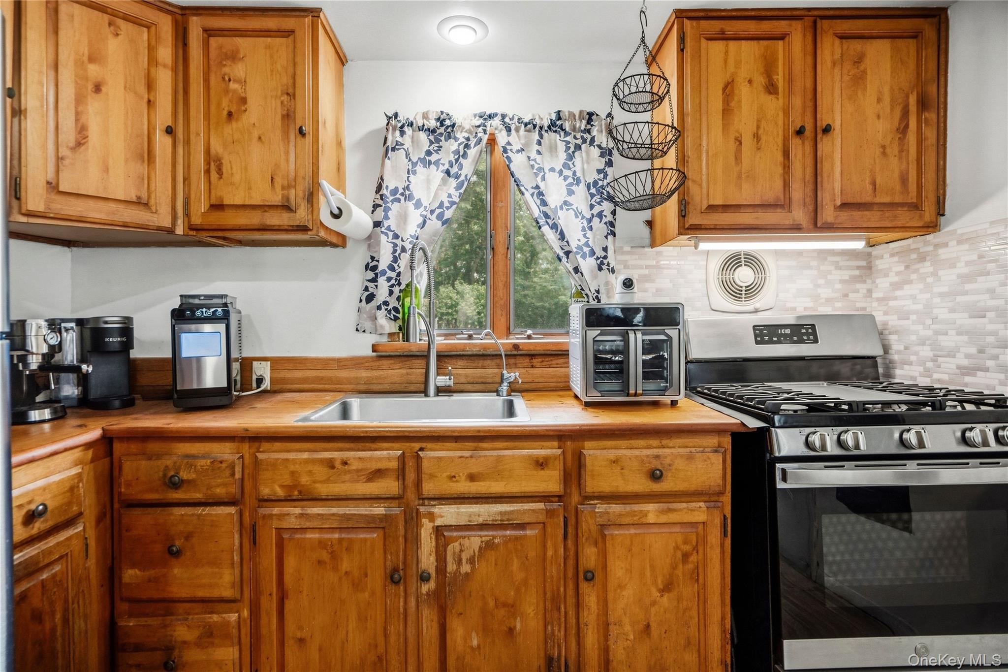 Single Family Cypress Drive Suffolk County, NY 11951, MLS-1051596-4