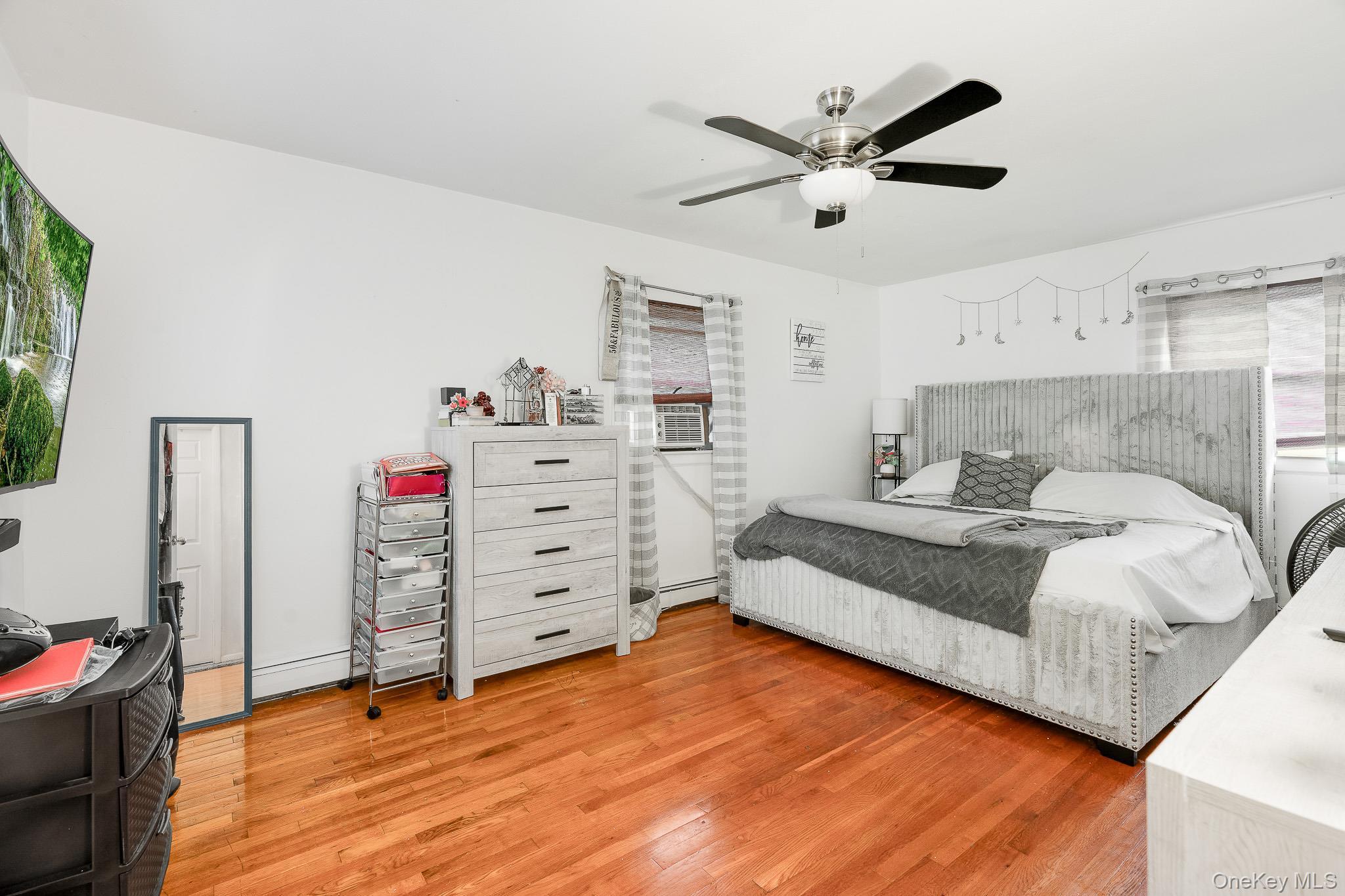 Single Family Larissa Lane Dutchess County, NY 12590, MLS-1051603-11