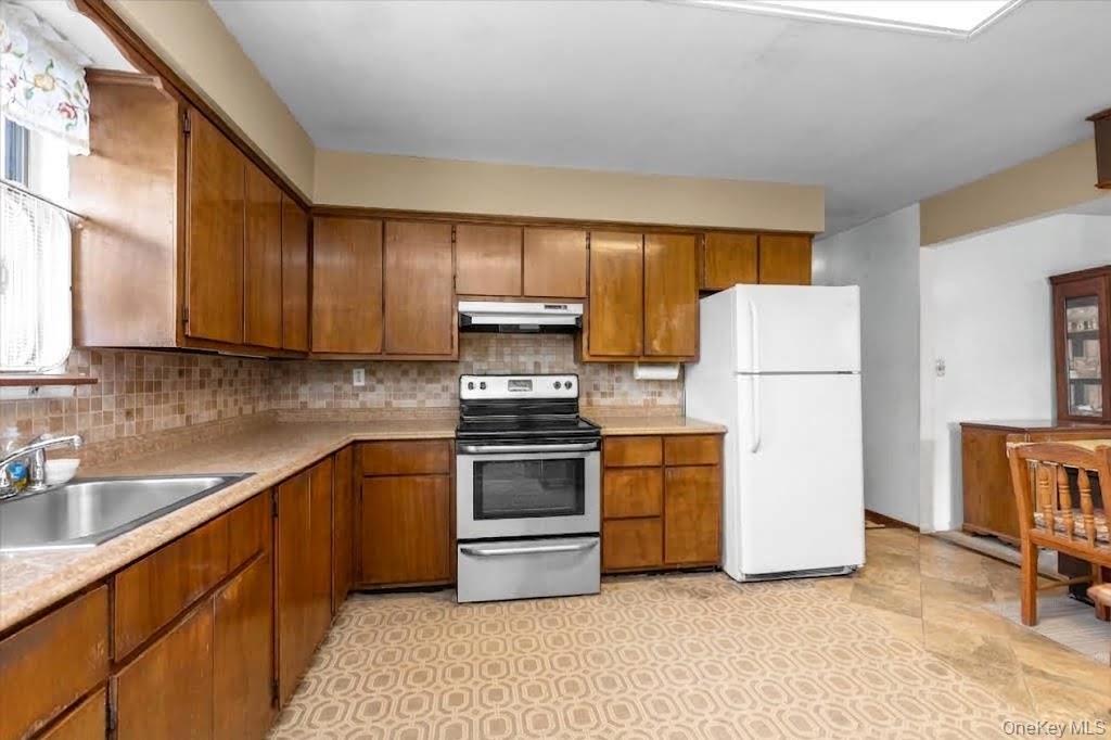 Single Family Front Street  Nassau County, NY 11553, MLS-1051608-15