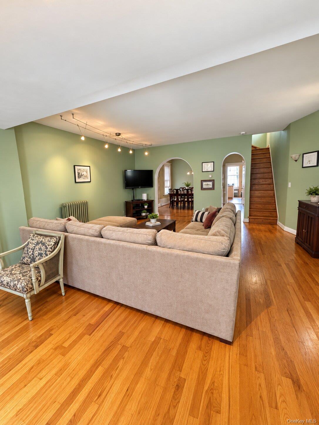 Single Family Kew Gardens Road Queens, NY 11418, MLS-1051619-4