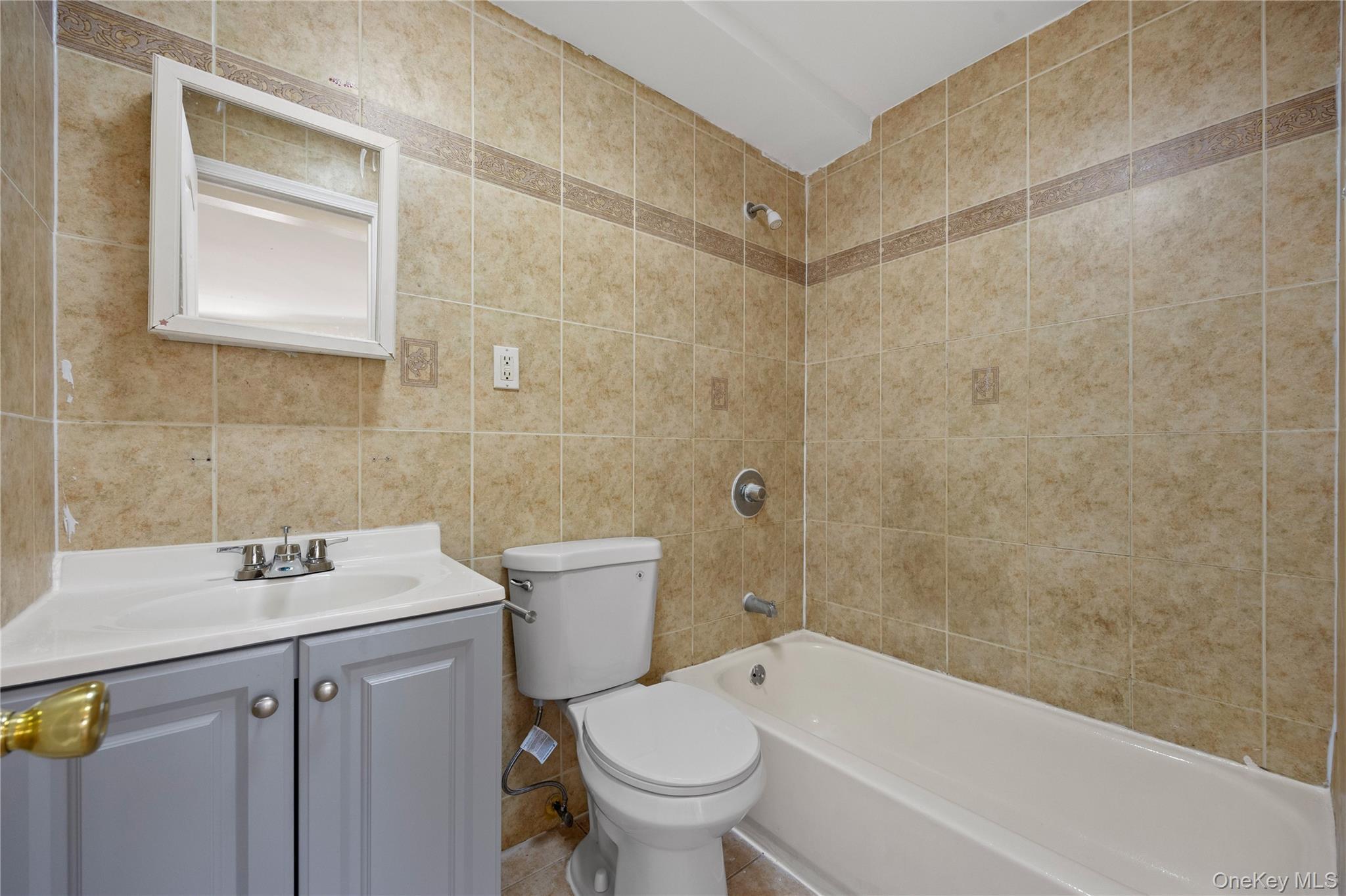 Single Family Aztec Place Queens, NY 11691, MLS-1051620-8