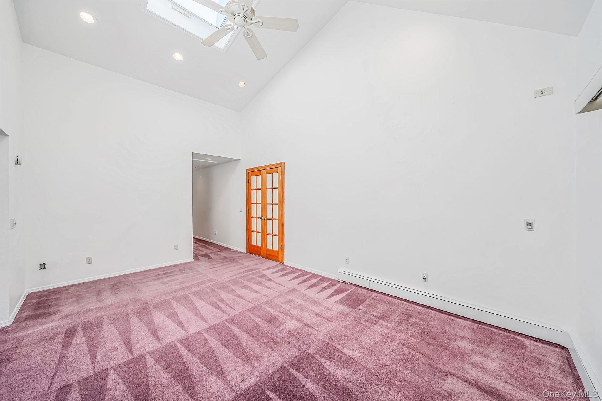Single Family Fenwick Avenue  Suffolk County, NY 11738, MLS-1051639-15