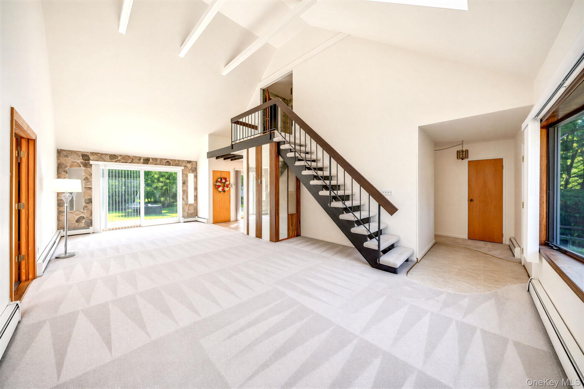 Single Family Fenwick Avenue  Suffolk County, NY 11738, MLS-1051639-7