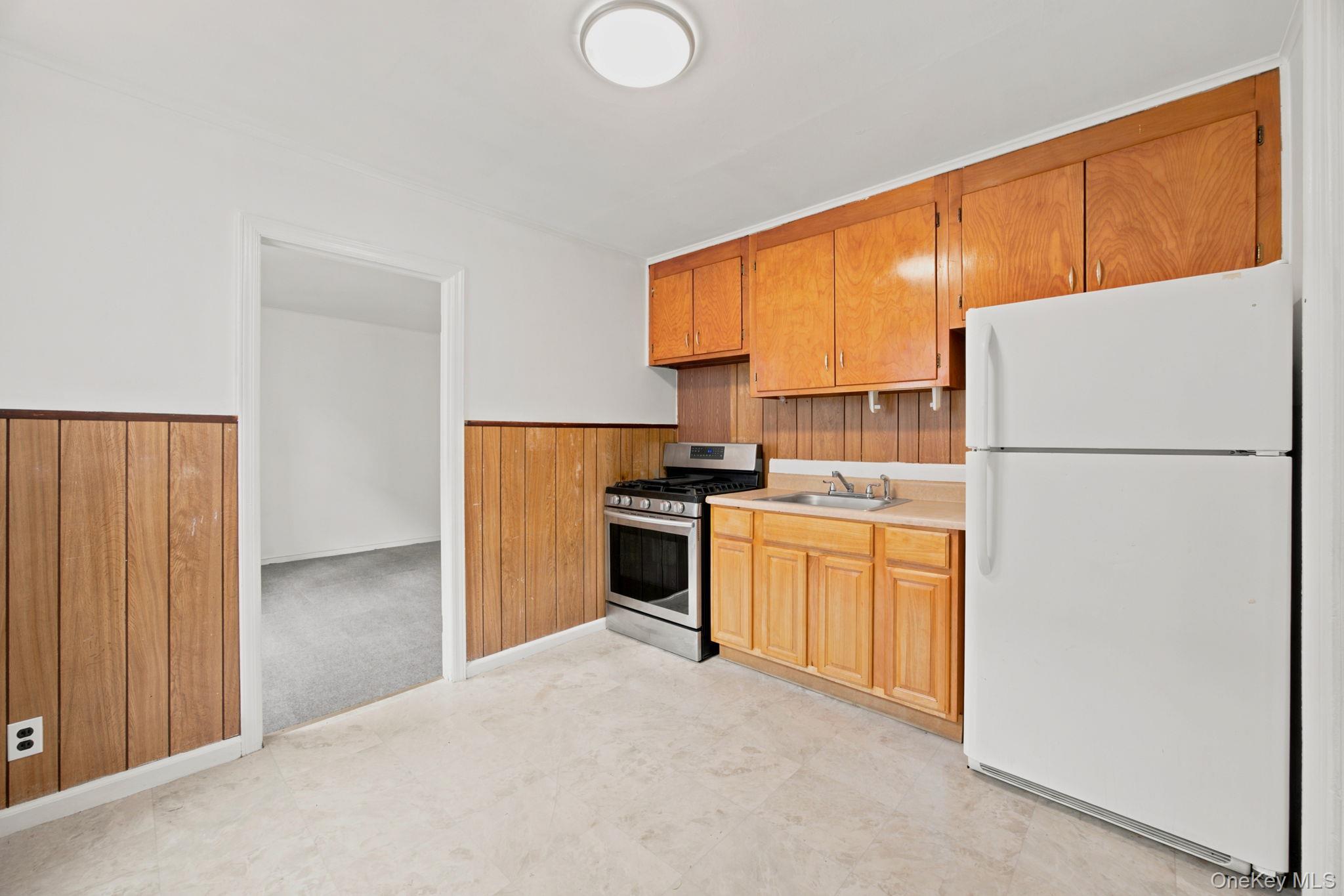 Single Family 125th Street  Queens, NY 11356, MLS-1051657-5