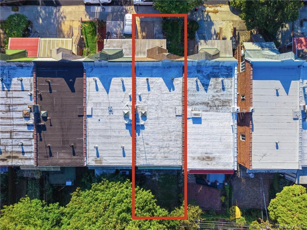 Single Family E 26th Street  Brooklyn, NY 11229, MLS-1051658-24