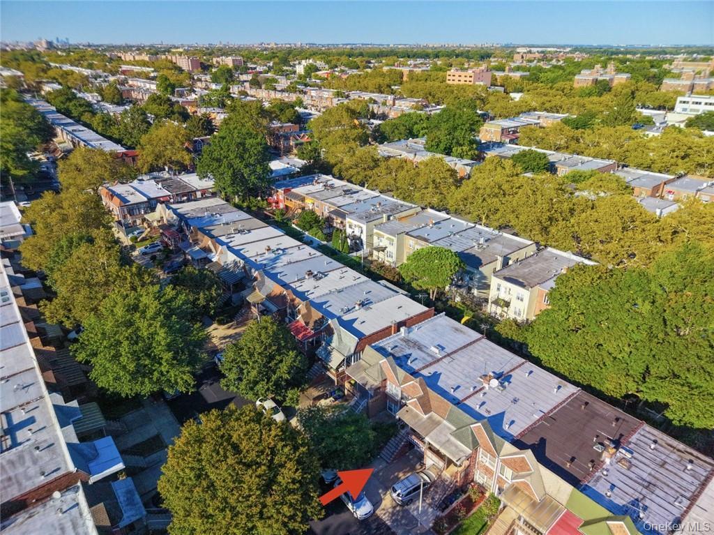 Single Family E 26th Street  Brooklyn, NY 11229, MLS-1051658-32