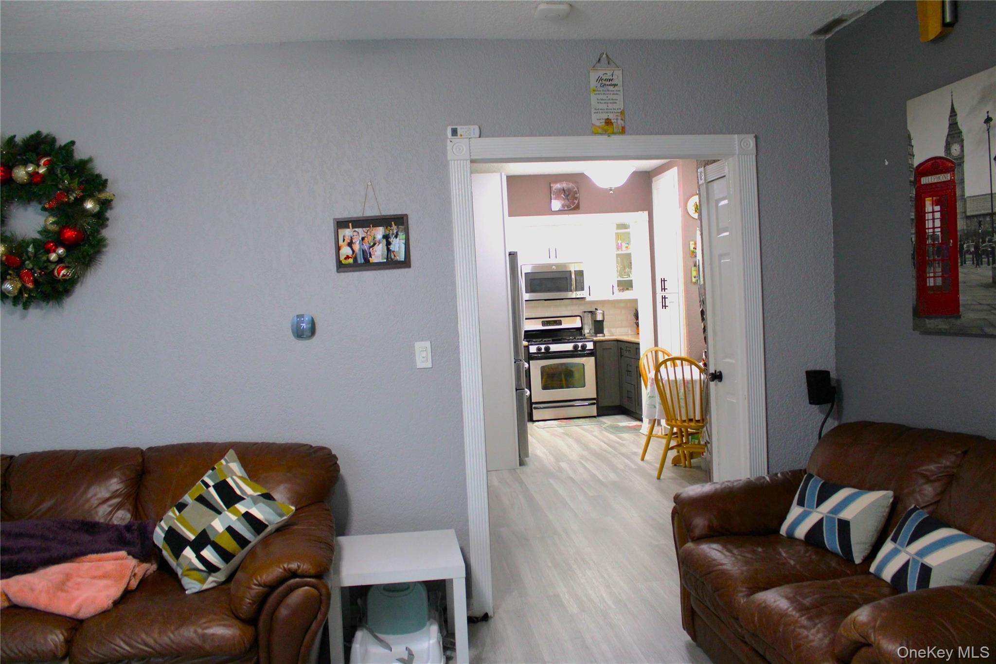 Single Family 104th Avenue Queens, NY 11412, MLS-1051659-15