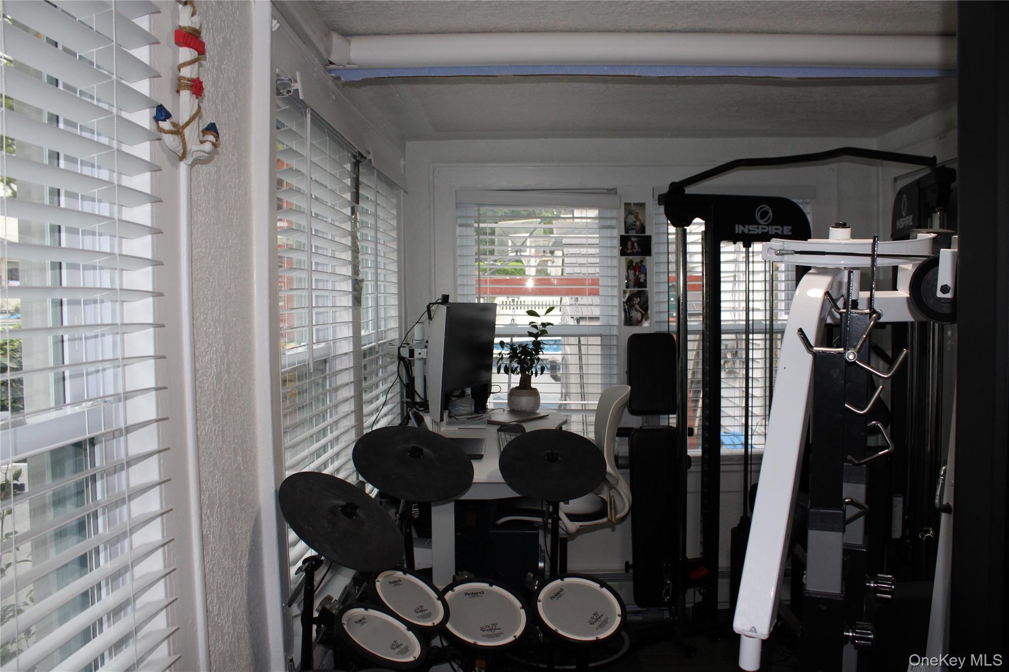 Single Family 104th Avenue Queens, NY 11412, MLS-1051659-30