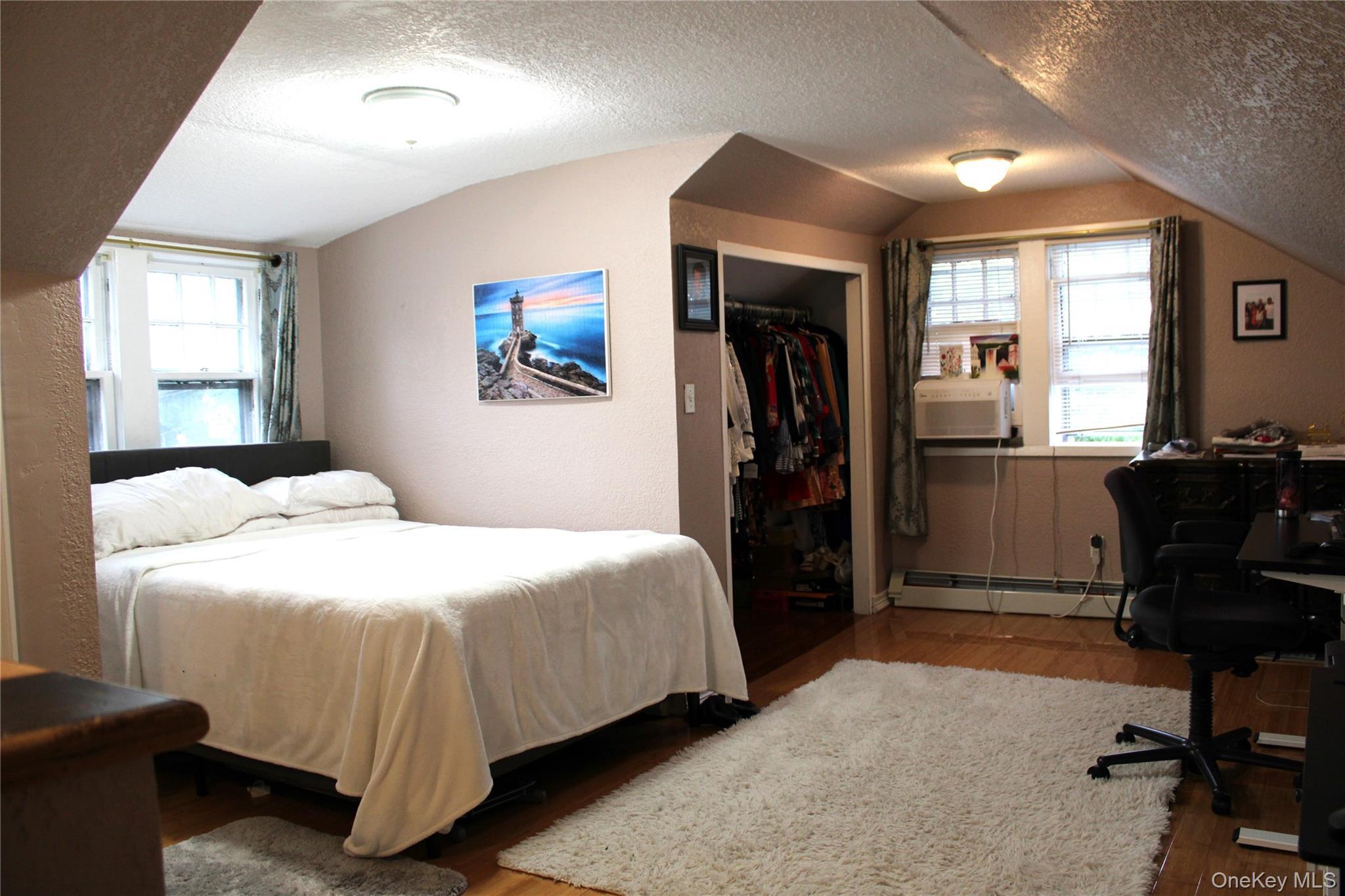 Single Family 104th Avenue Queens, NY 11412, MLS-1051659-34