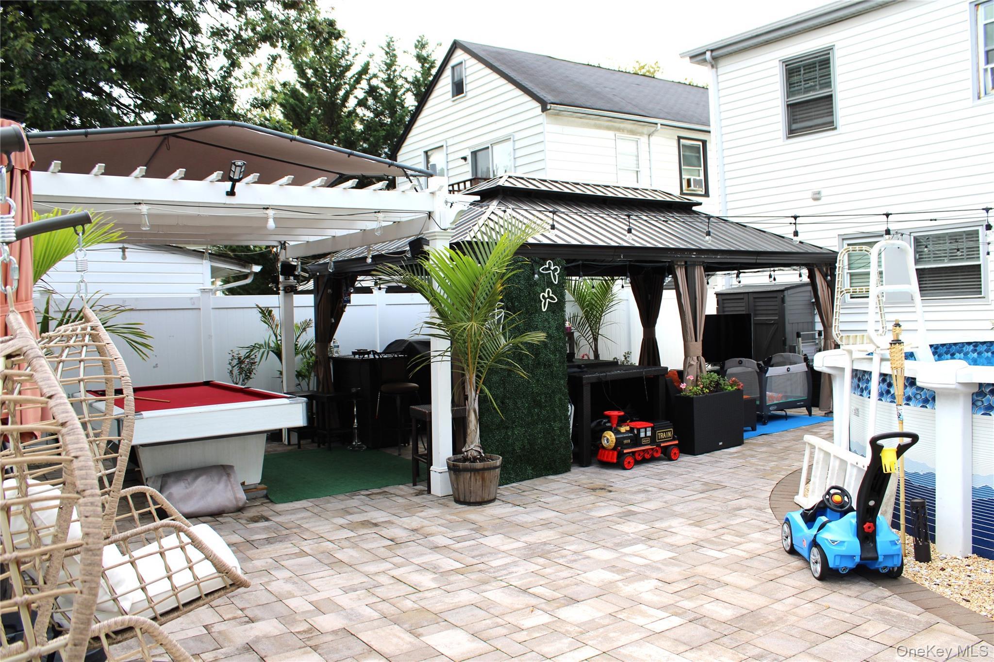 Single Family 104th Avenue Queens, NY 11412, MLS-1051659-6