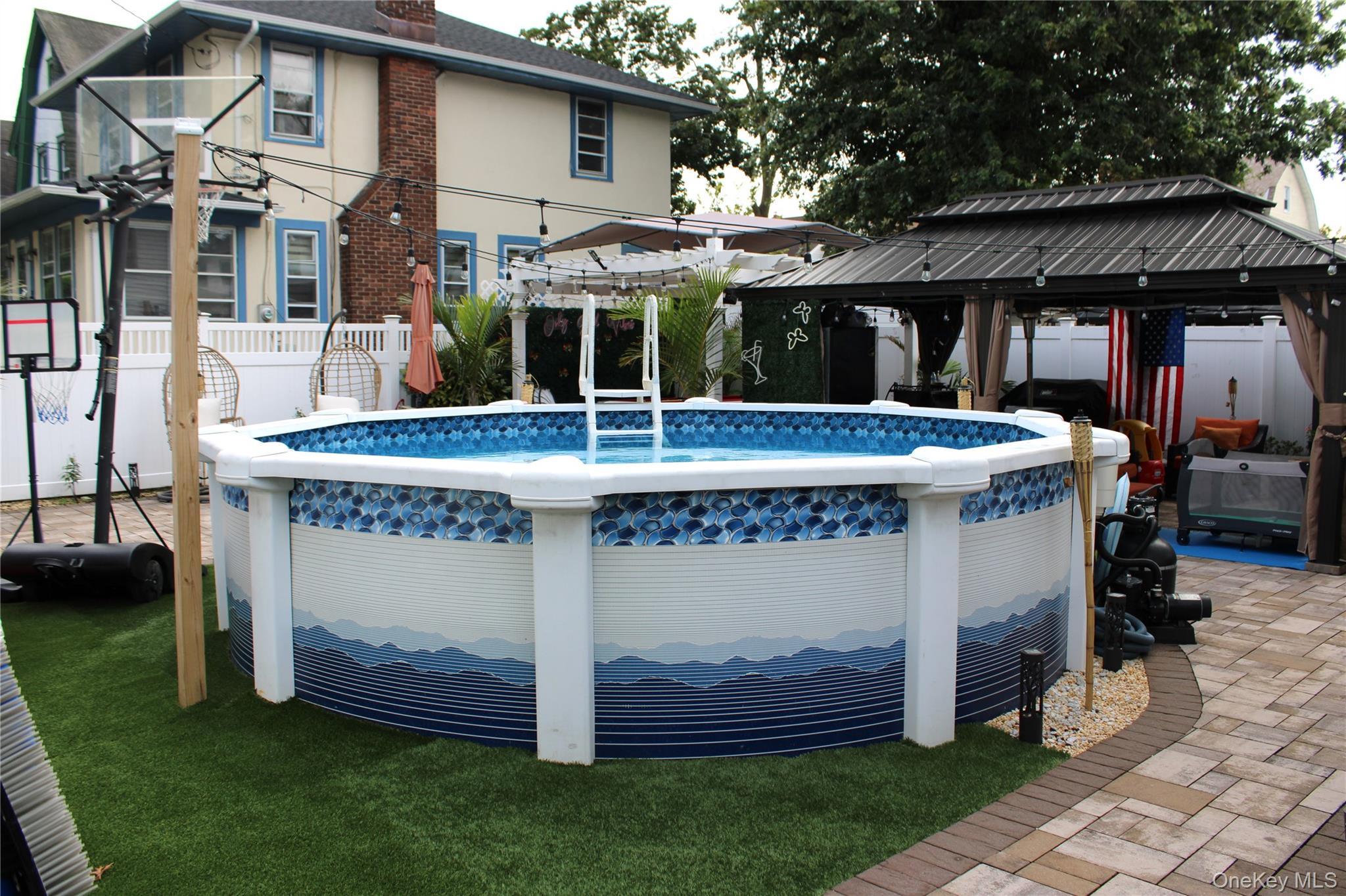 Single Family 104th Avenue Queens, NY 11412, MLS-1051659-9