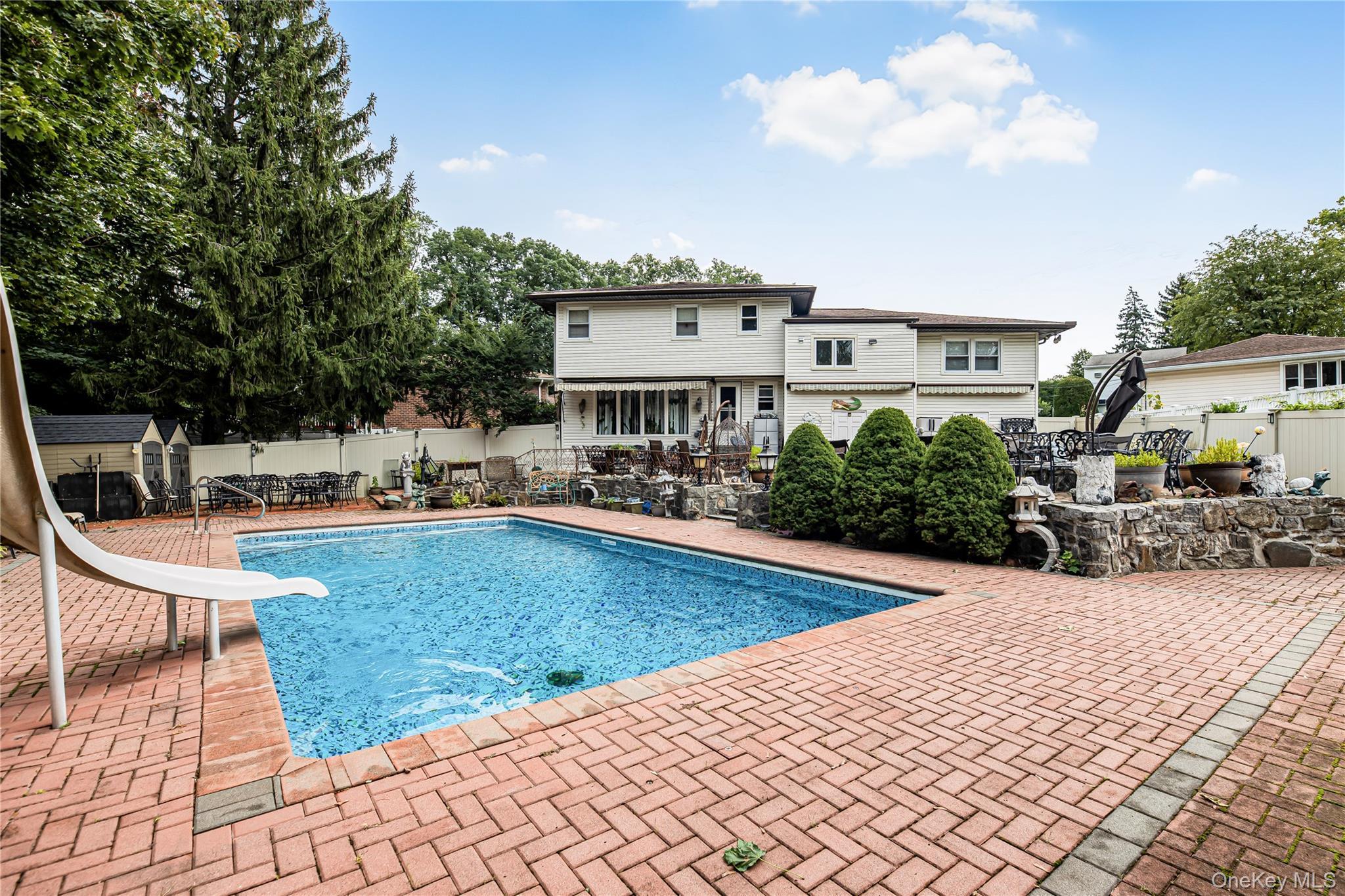 Single Family Nimitz Place  Westchester County, NY 10710, MLS-1051677-7