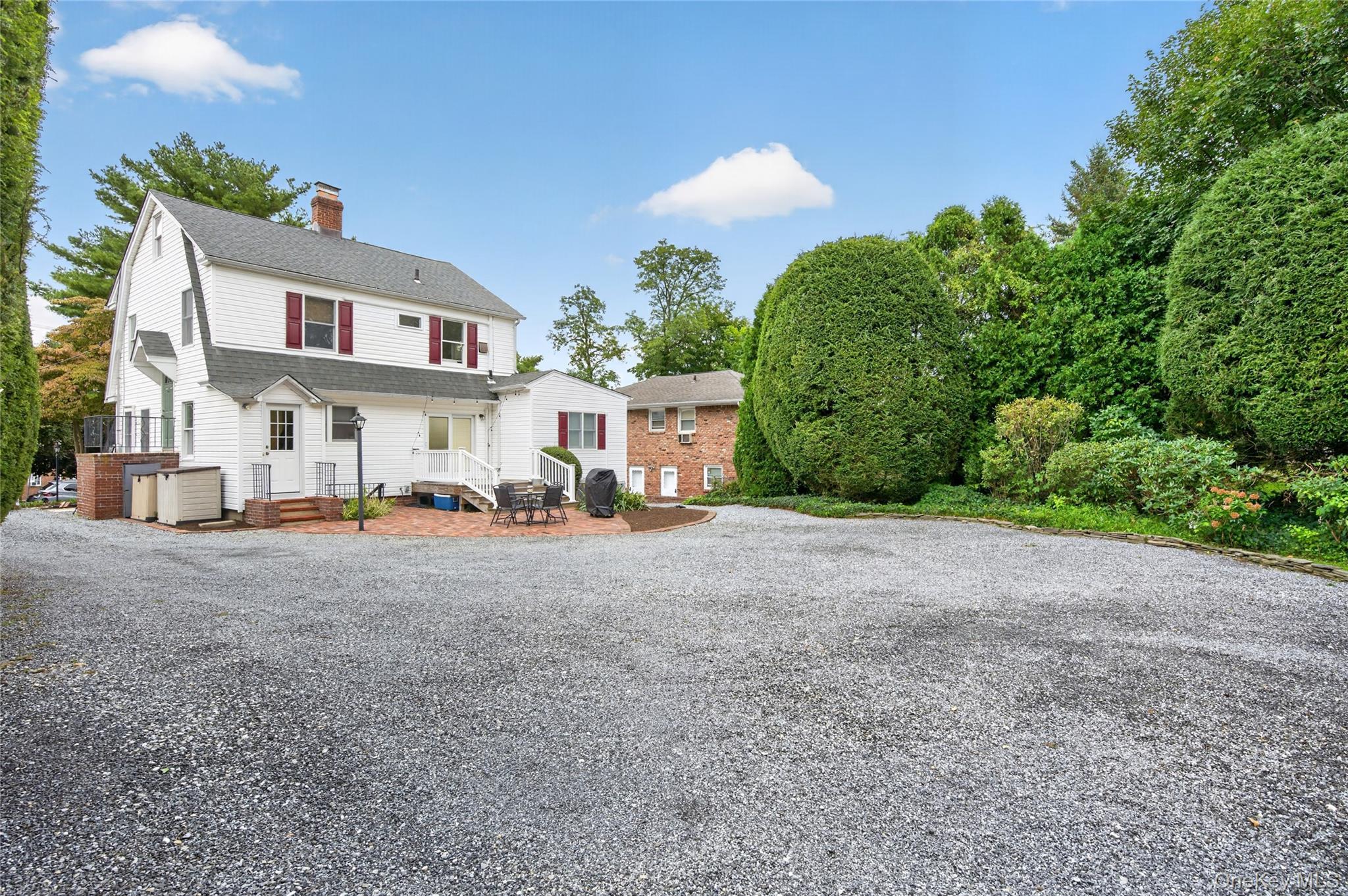 Single Family W Main Street Suffolk County, NY 11743, MLS-1051682-26