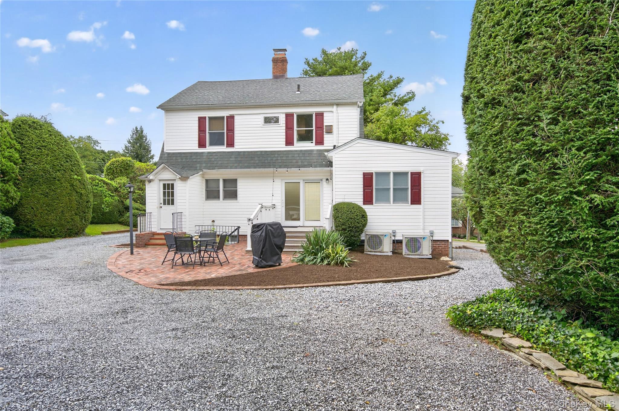 Single Family W Main Street Suffolk County, NY 11743, MLS-1051682-28