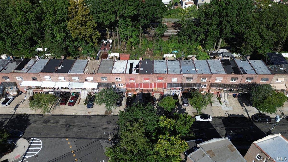Single Family Dewitt Place Bronx, NY 10469, MLS-1051693-26