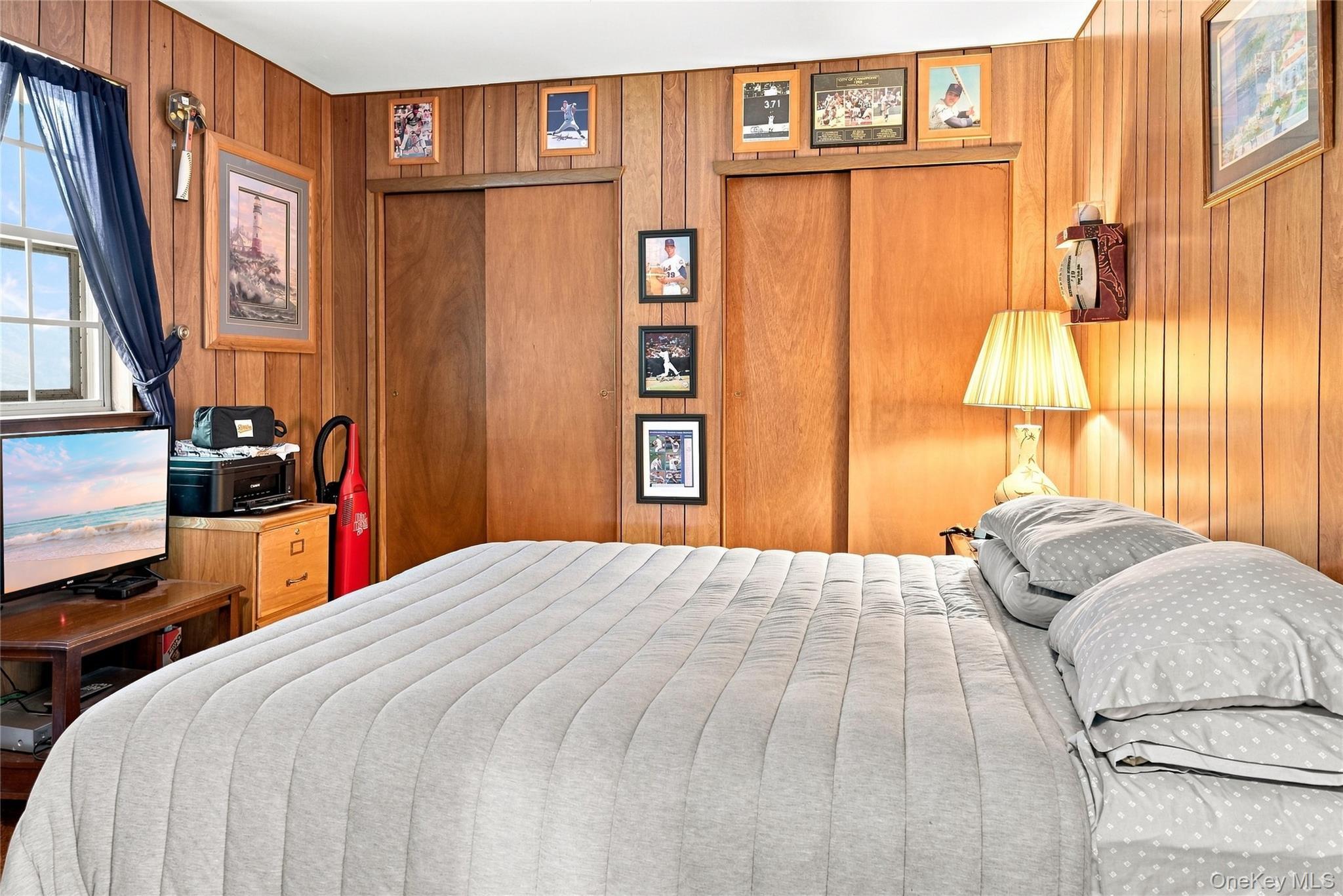 Single Family Queen Road Suffolk County, NY 11778, MLS-1051695-10