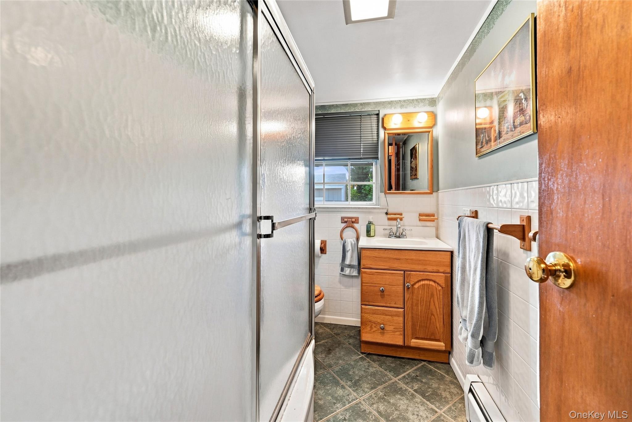 Single Family Queen Road Suffolk County, NY 11778, MLS-1051695-12