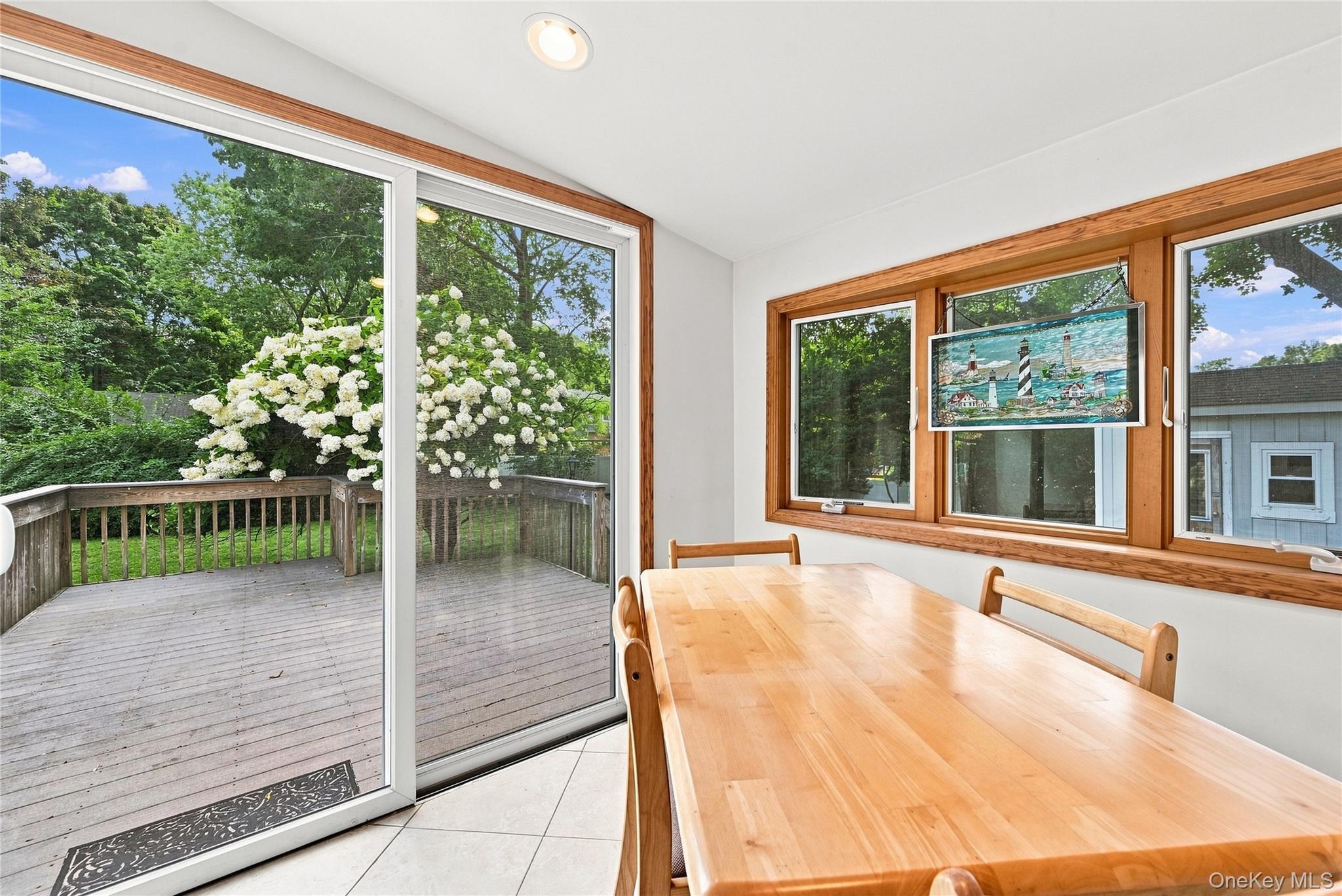 Single Family Queen Road Suffolk County, NY 11778, MLS-1051695-14
