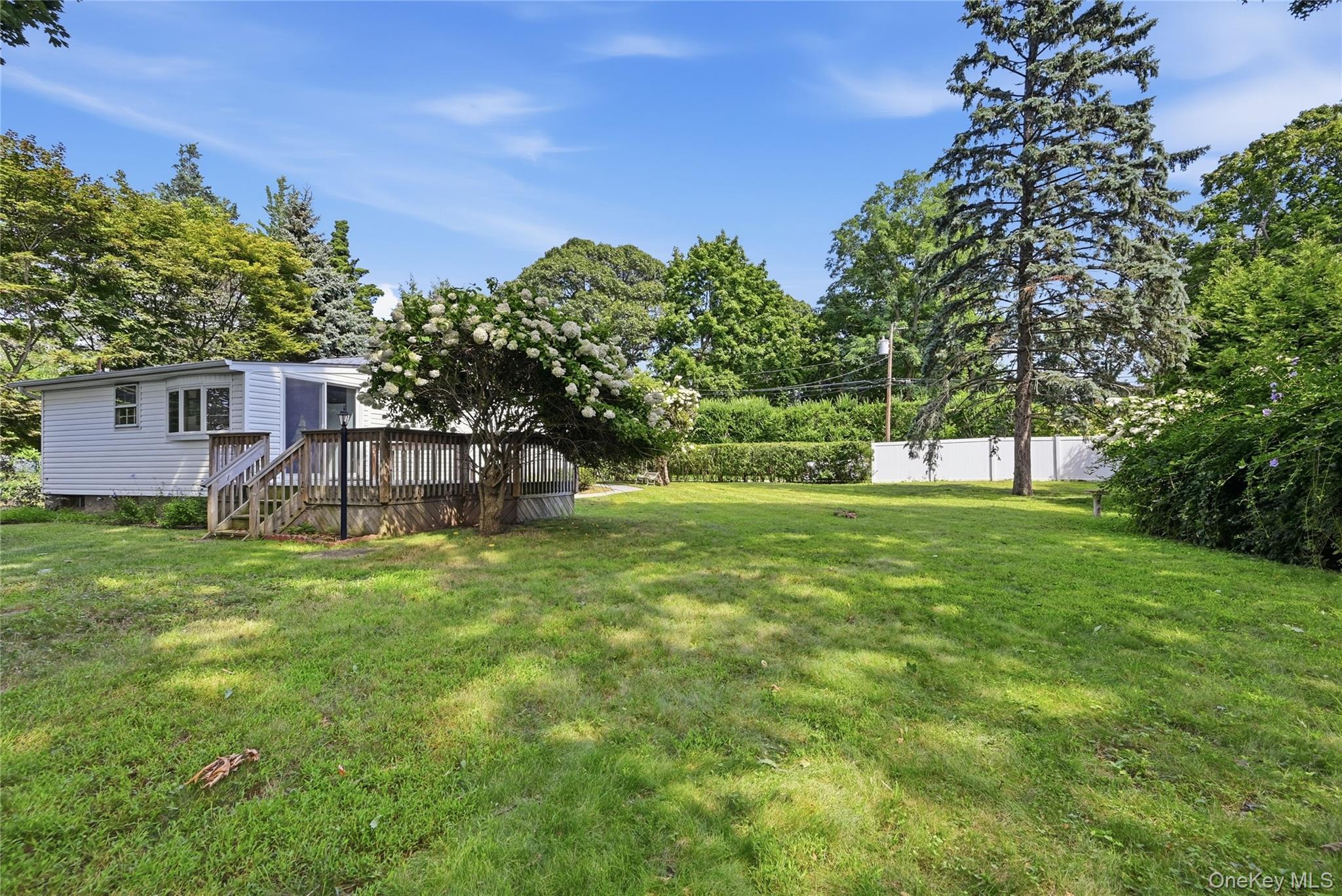 Single Family Queen Road Suffolk County, NY 11778, MLS-1051695-18