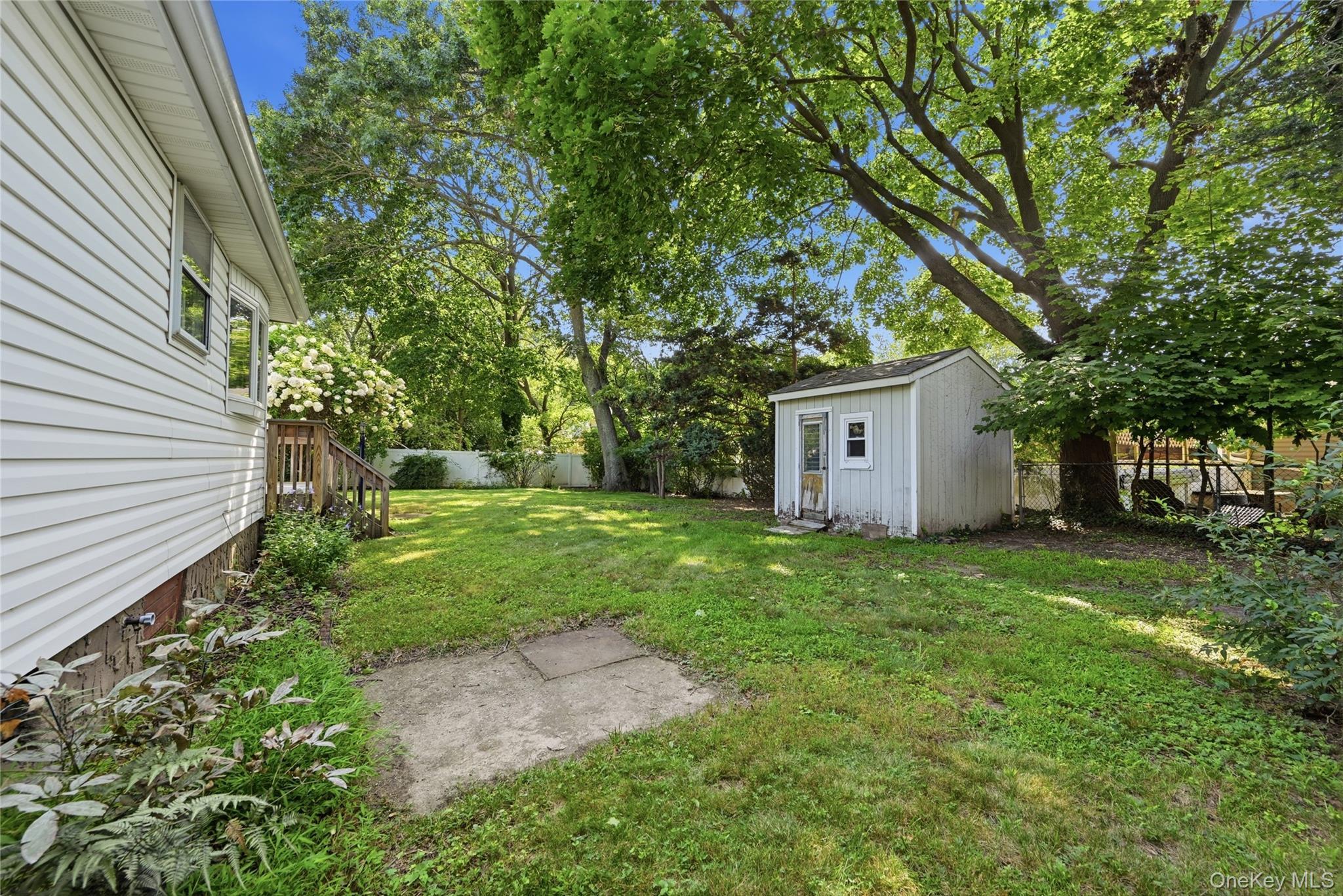 Single Family Queen Road Suffolk County, NY 11778, MLS-1051695-20