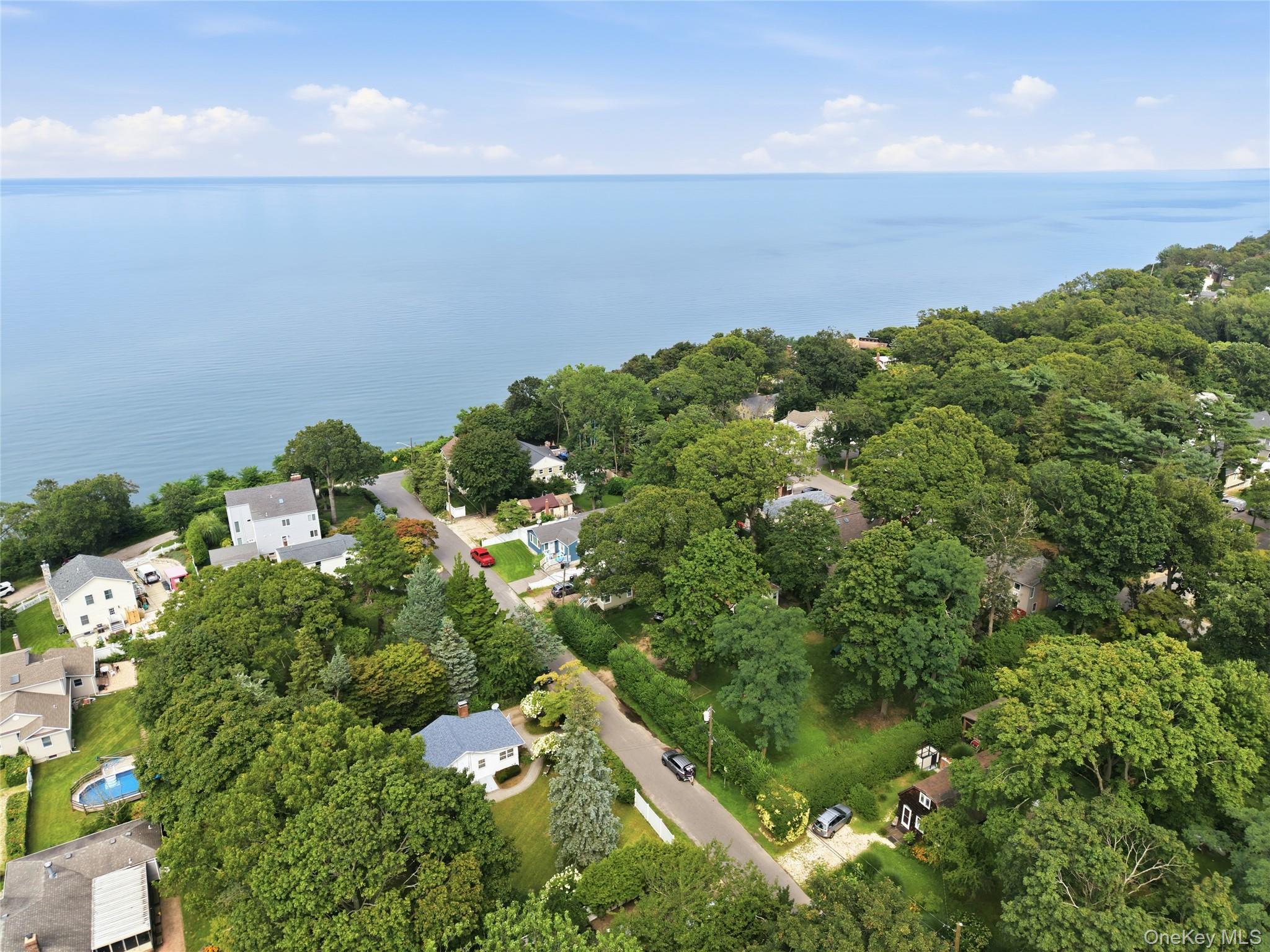 Single Family Queen Road Suffolk County, NY 11778, MLS-1051695-26