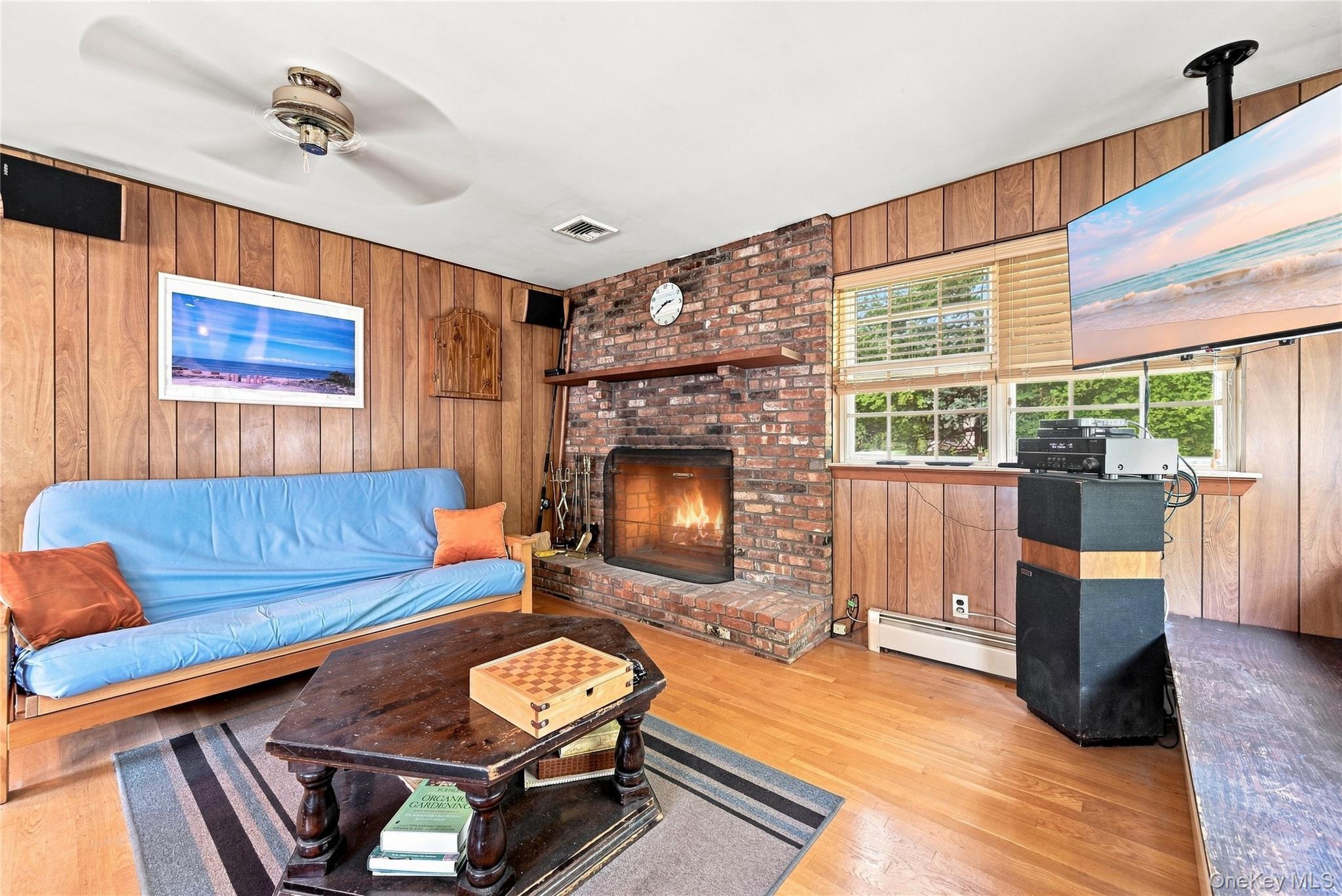 Single Family Queen Road Suffolk County, NY 11778, MLS-1051695-5