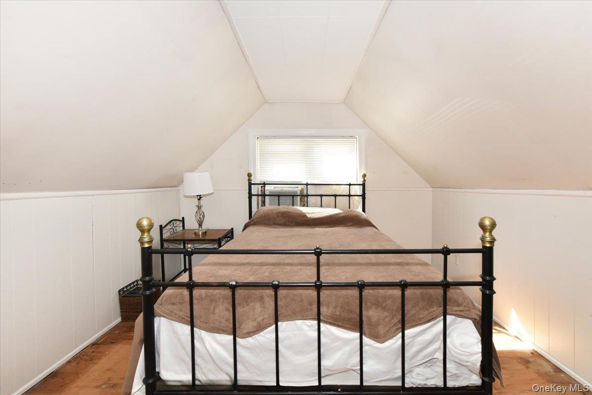 Single Family Montauk Drive  Suffolk County, NY 11706, MLS-1051700-17