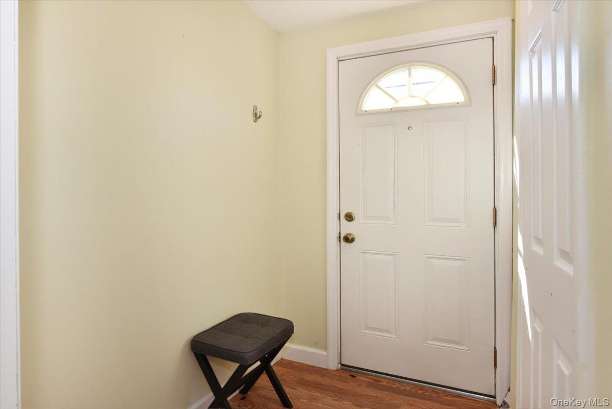 Single Family Montauk Drive  Suffolk County, NY 11706, MLS-1051700-5