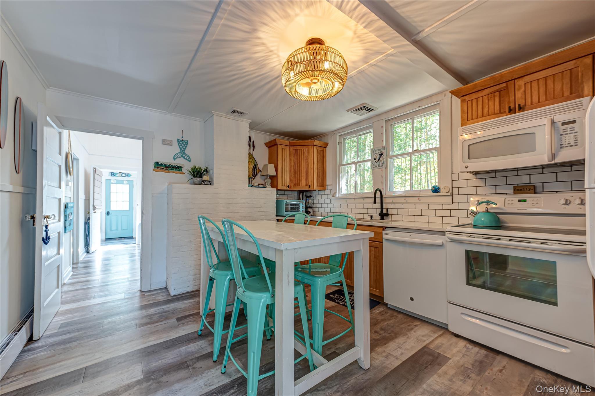 Single Family Ocean Road  Suffolk County, NY 11770, MLS-1051710-14