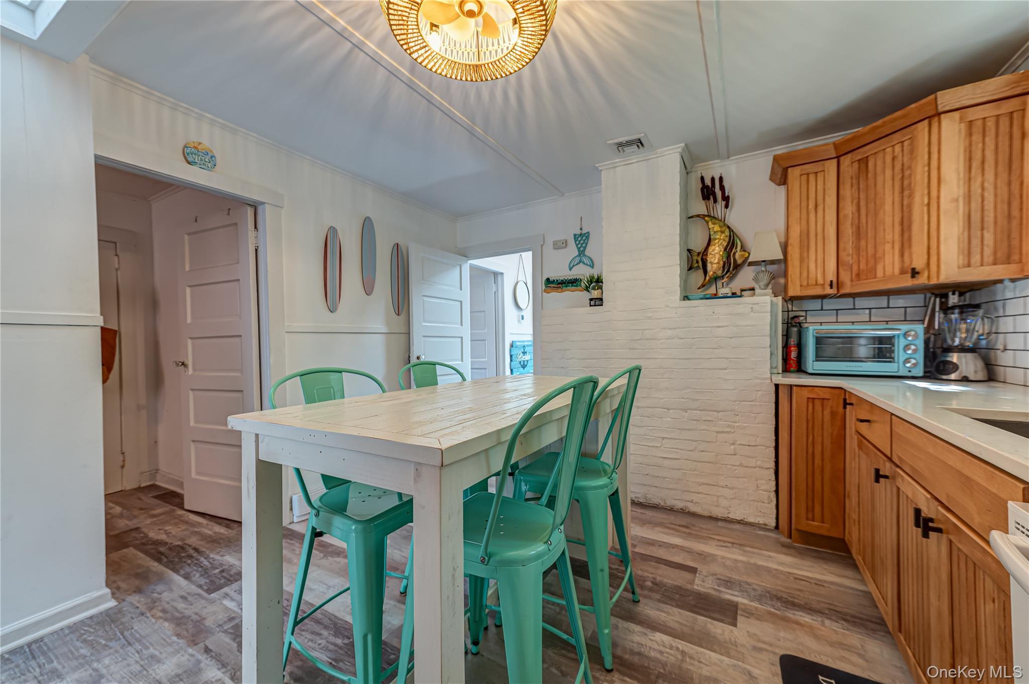 Single Family Ocean Road  Suffolk County, NY 11770, MLS-1051710-16