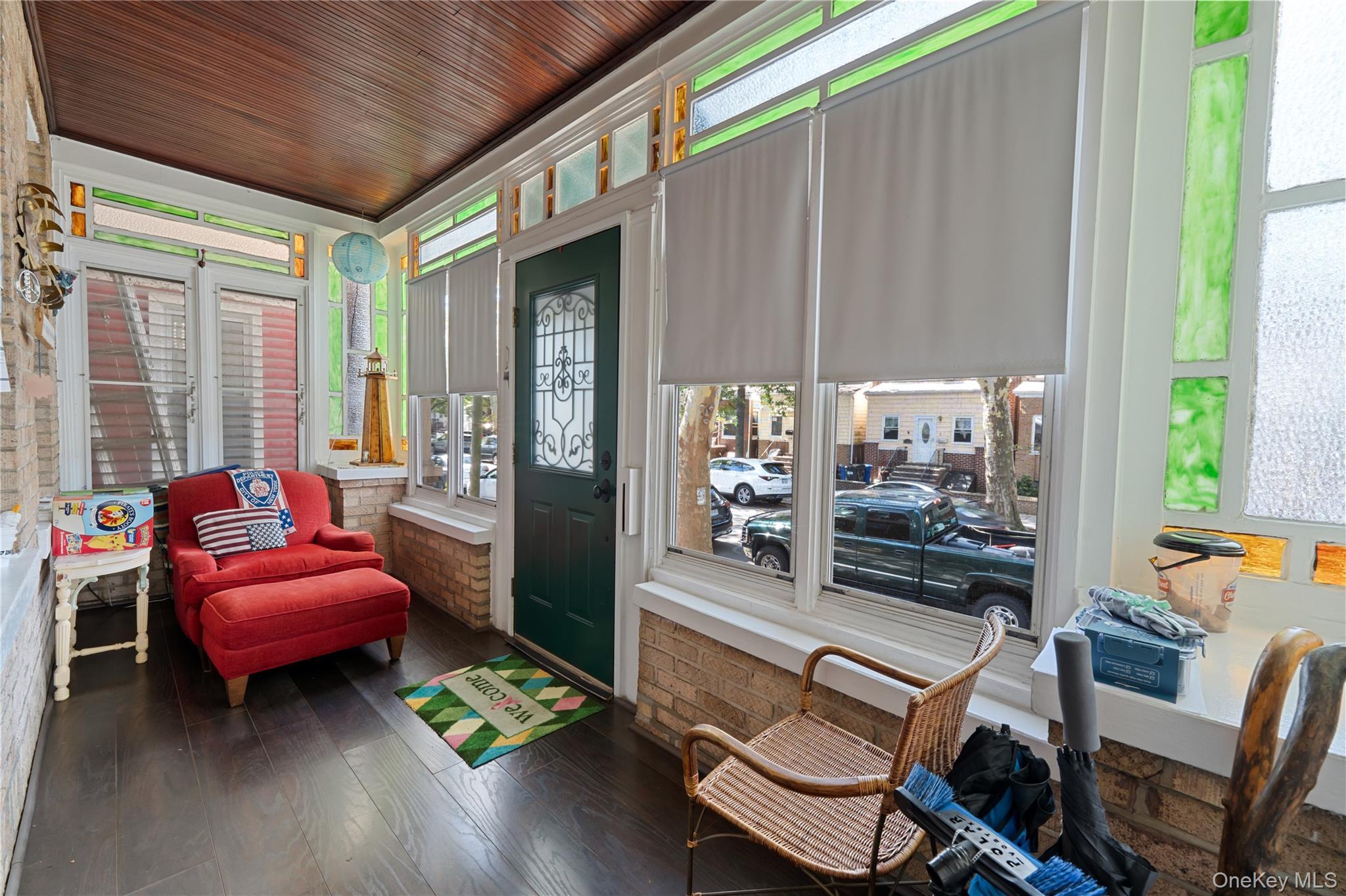 Single Family 68th Street  Queens, NY 11385, MLS-1051724-2