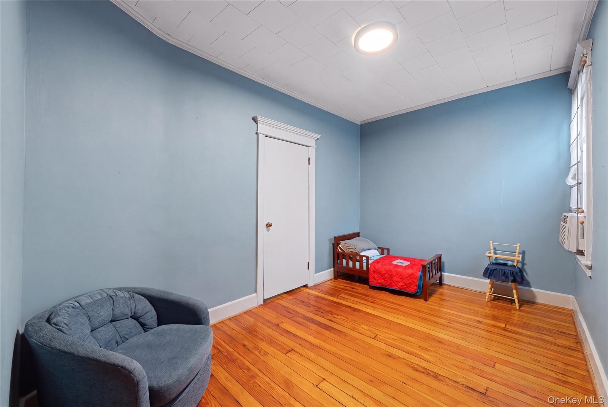 Single Family 68th Street  Queens, NY 11385, MLS-1051724-26