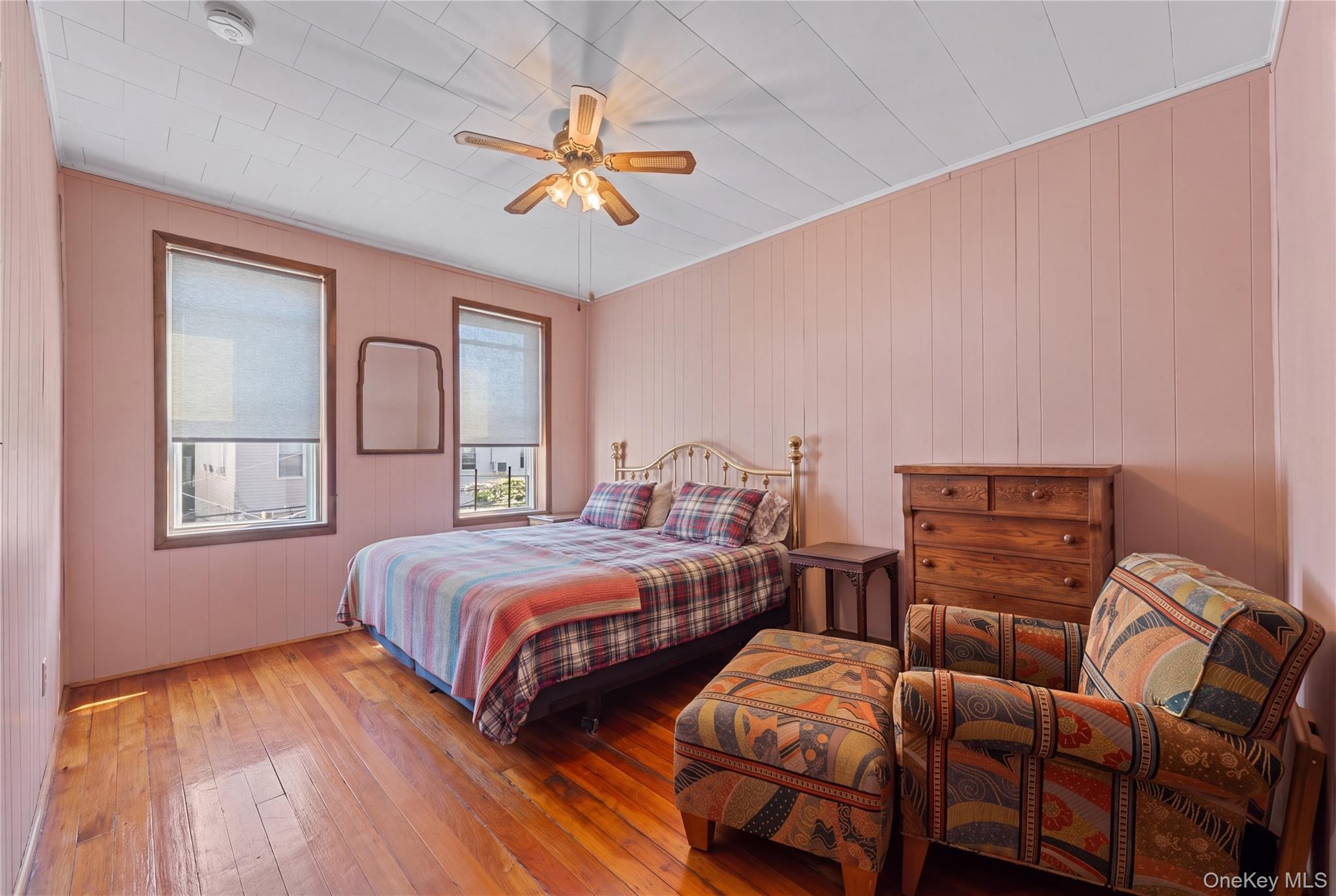 Single Family 68th Street  Queens, NY 11385, MLS-1051724-32