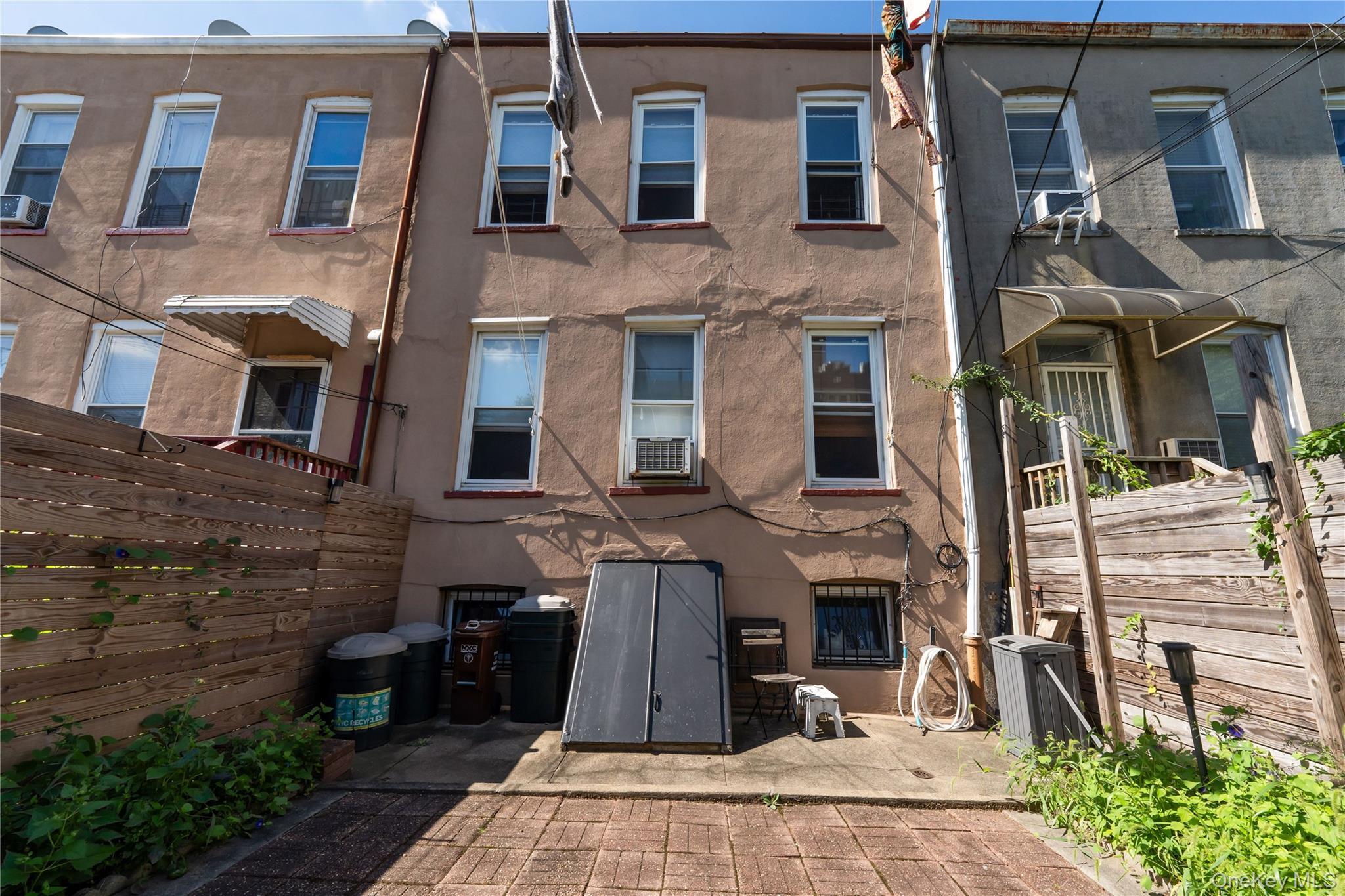 Single Family 68th Street  Queens, NY 11385, MLS-1051724-46