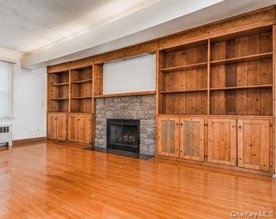 Single Family 215th Street  Queens, NY 11427, MLS-1051731-2