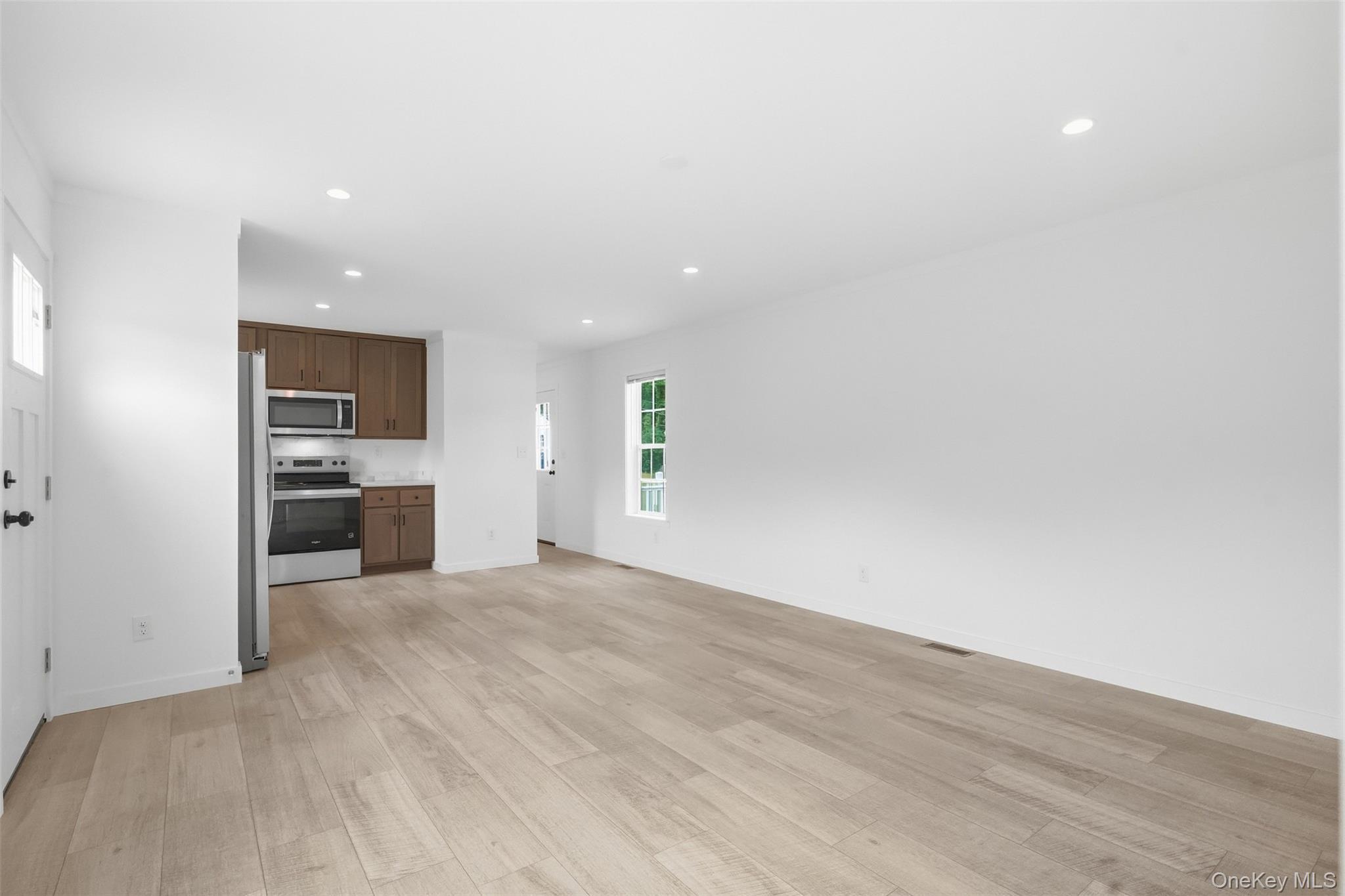 Single Family Metzger Dutchess County, NY 12571, MLS-1051739-13