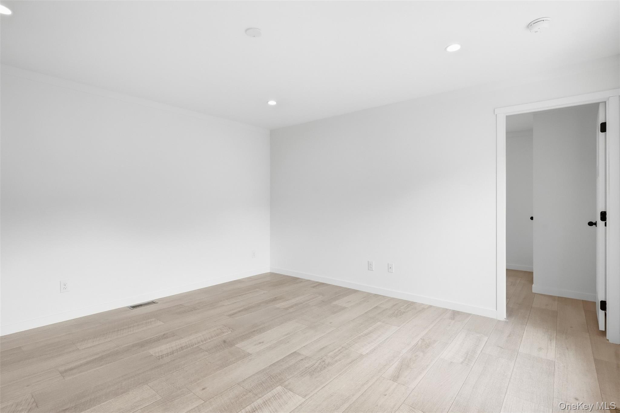 Single Family Metzger Dutchess County, NY 12571, MLS-1051739-19