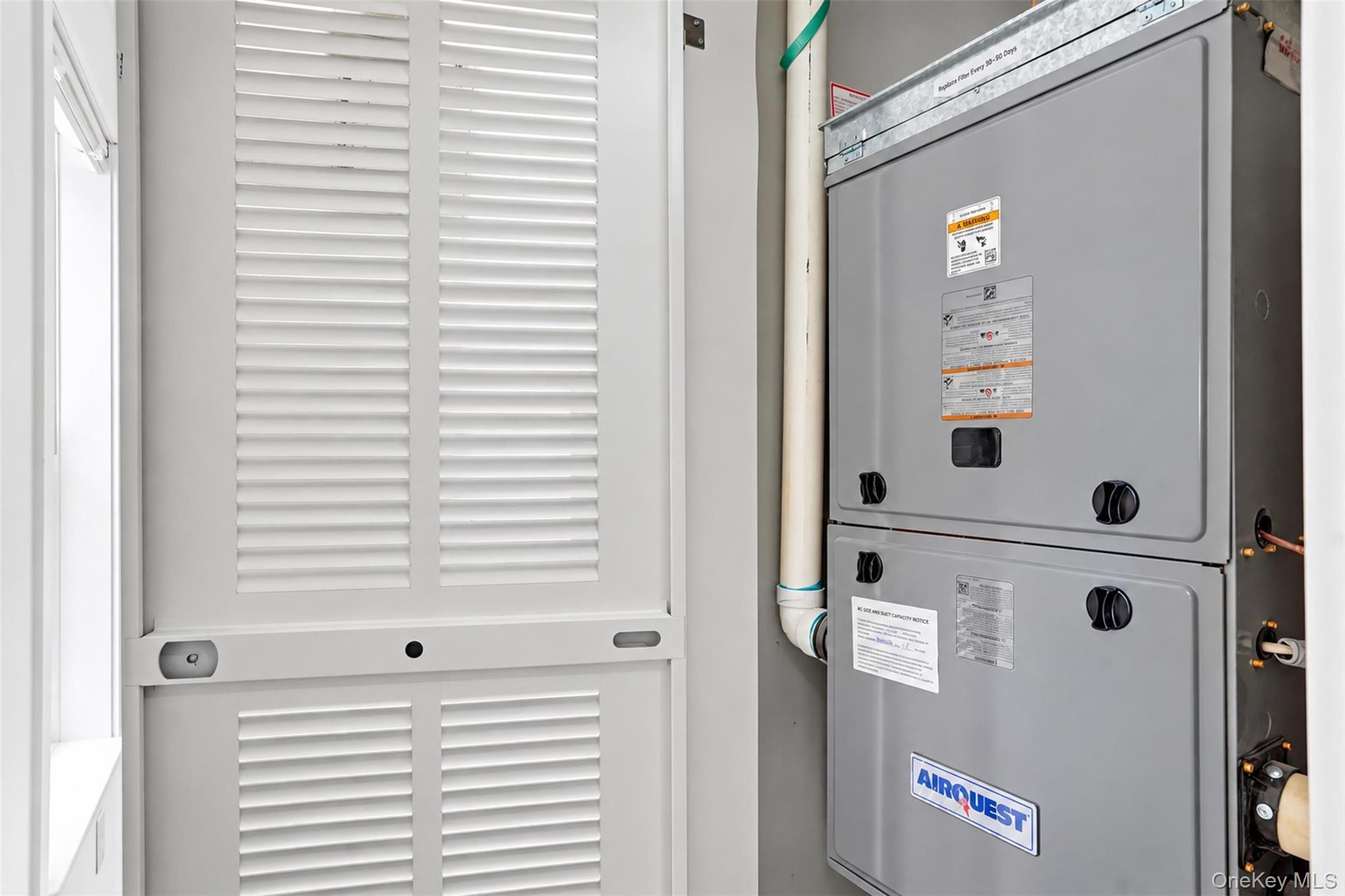 Single Family Metzger Dutchess County, NY 12571, MLS-1051739-21