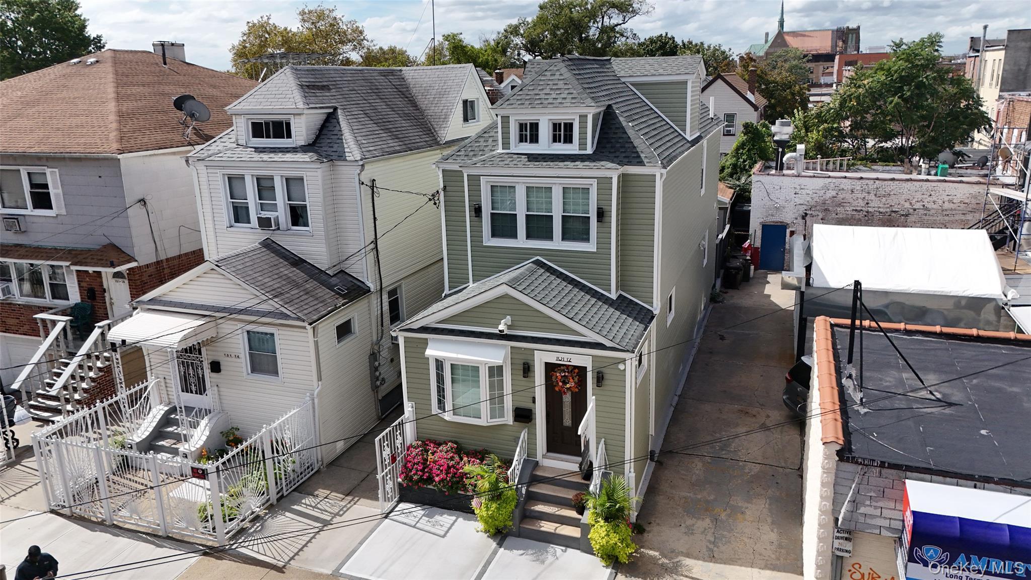 Single Family 108th Street  Queens, NY 11419, MLS-1051774-43