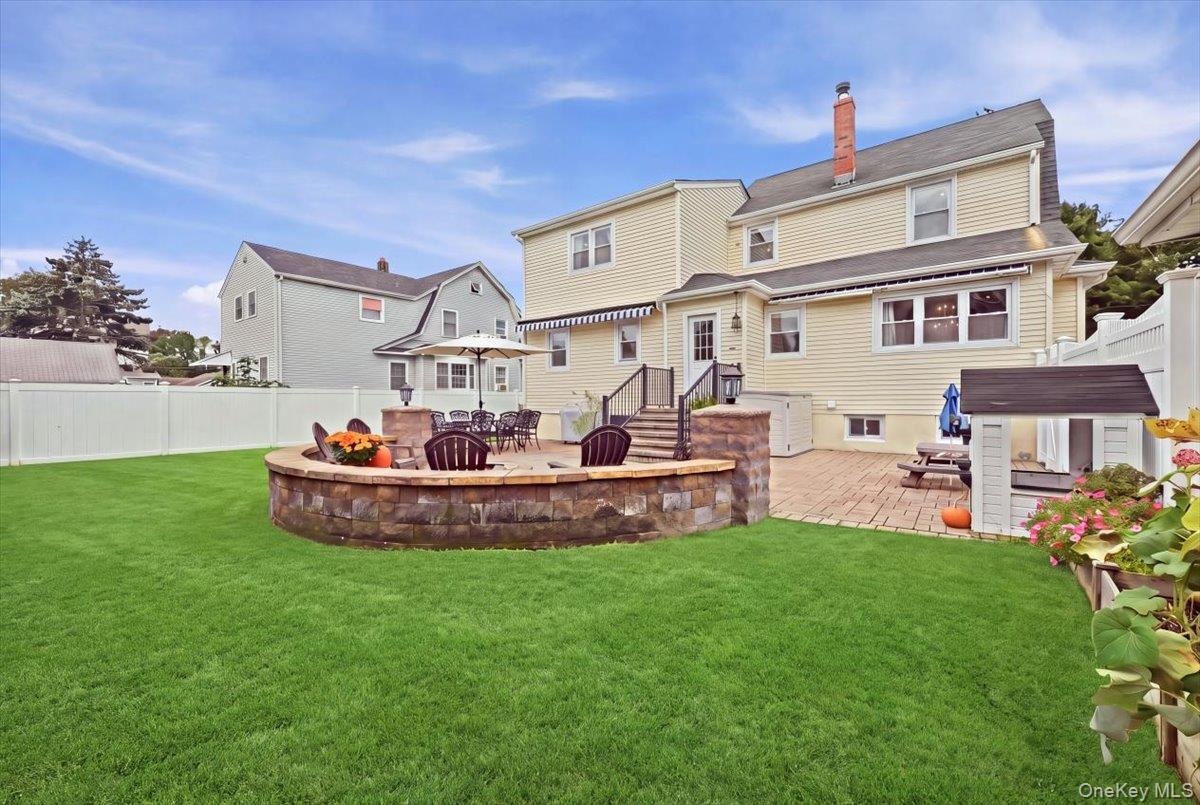 Single Family Hicks Street Nassau County, NY 11710, MLS-1051799-4