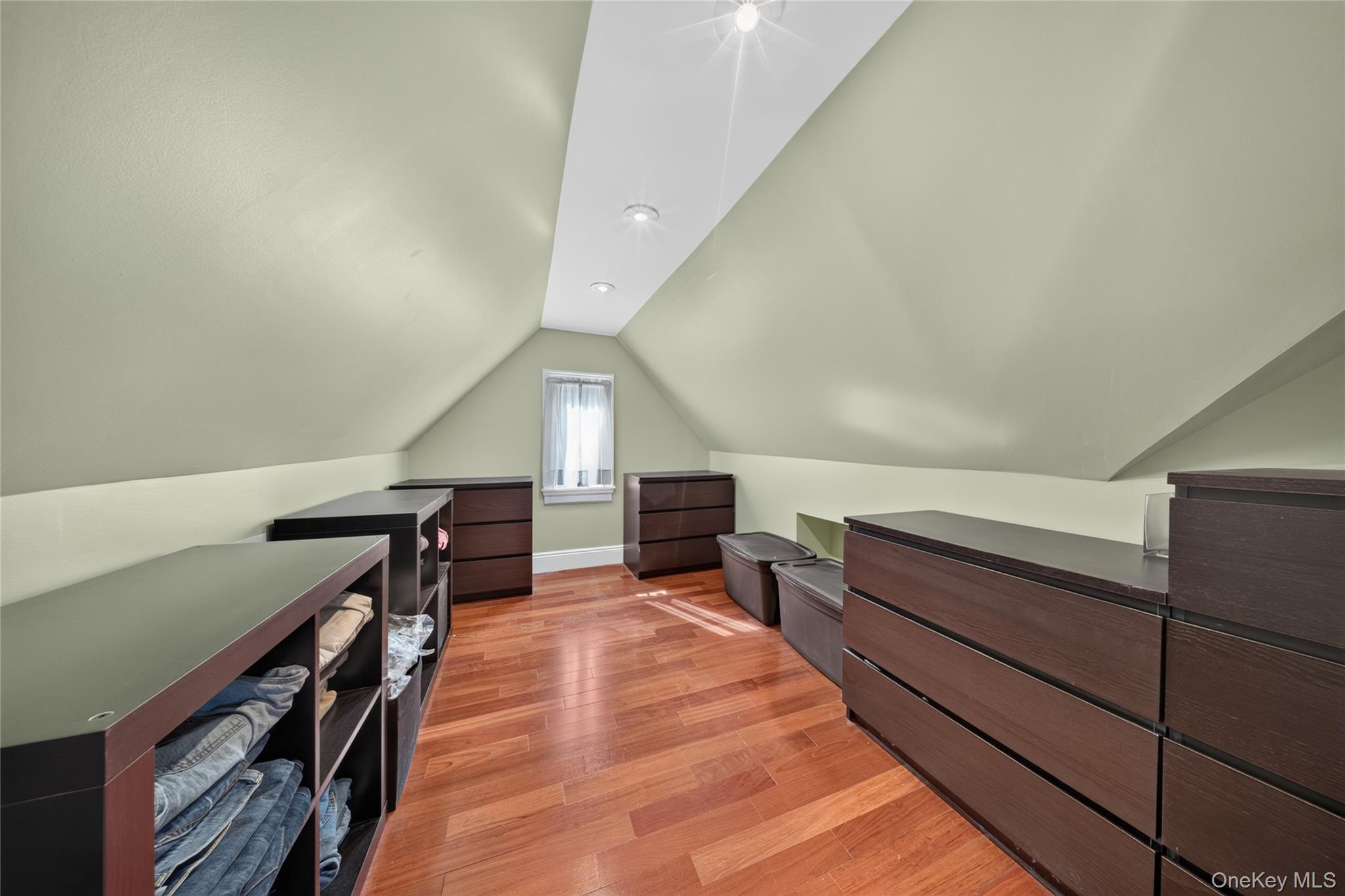 Single Family 236th Street Queens, NY 11427, MLS-1051810-15