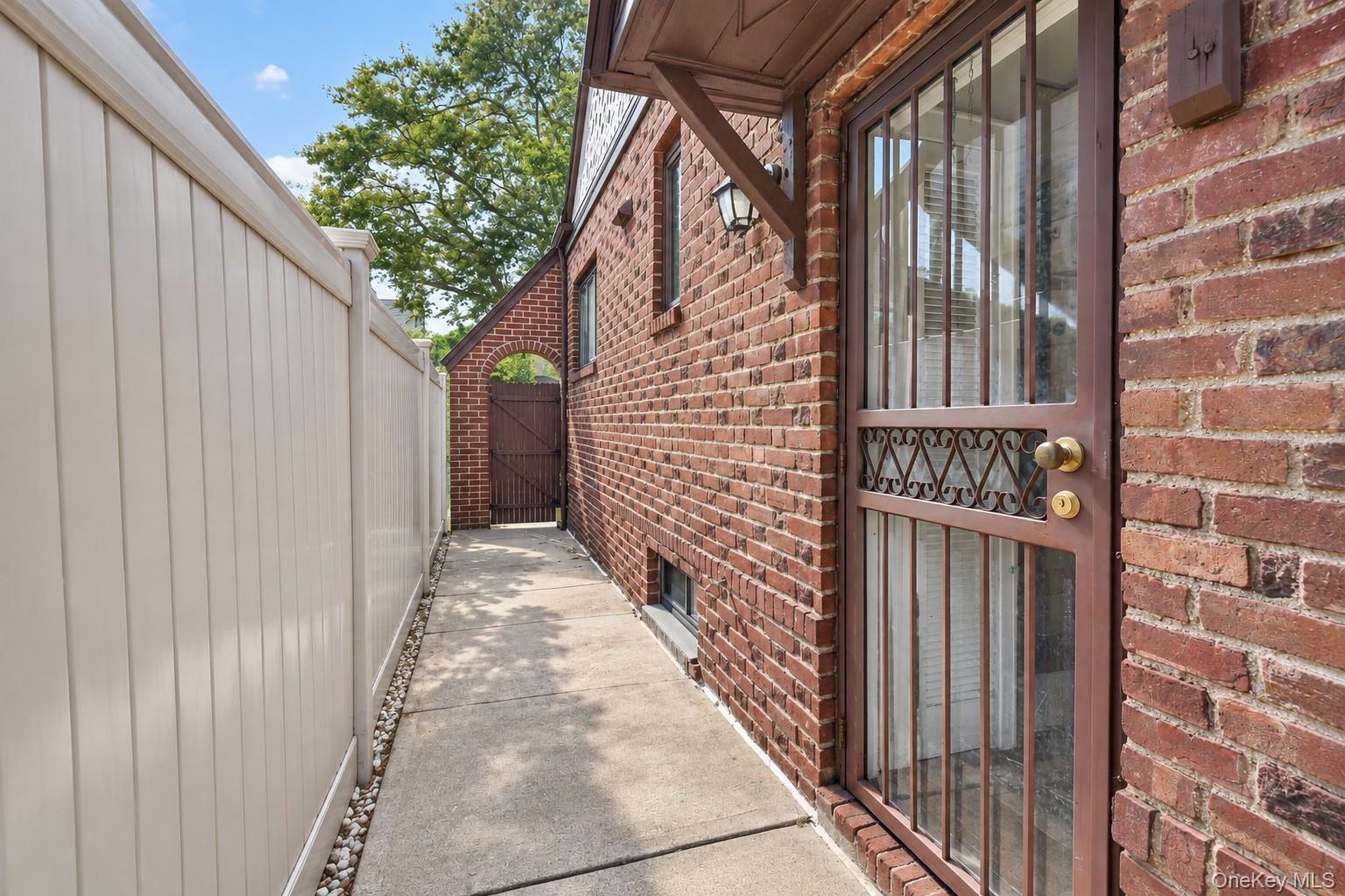 Single Family 236th Street Queens, NY 11427, MLS-1051810-21