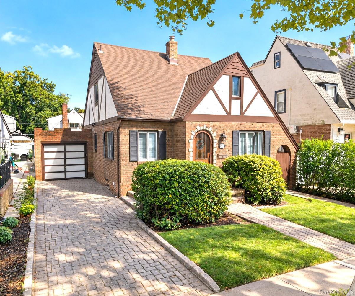 Single Family 236th Street  Queens, NY 11427, MLS-1051810-26