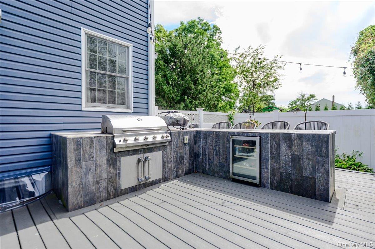 Single Family William Avenue Suffolk County, NY 11751, MLS-1051841-24