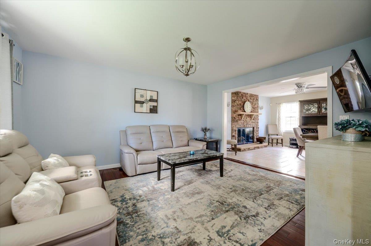 Single Family William Avenue Suffolk County, NY 11751, MLS-1051841-5